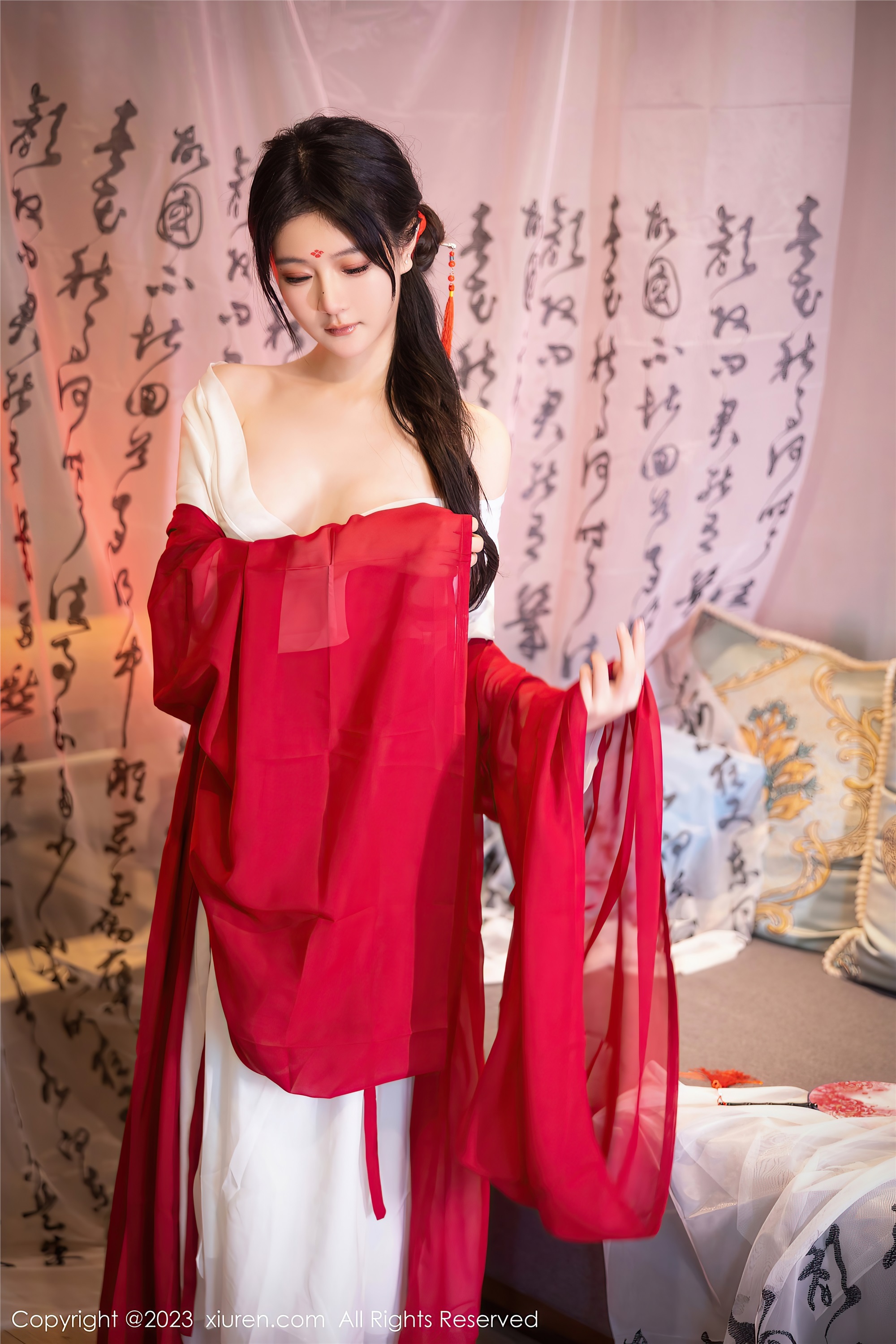 图片[14]-Xiuren秀人网期2023.08.04期N第7192期幼幼-秀人网