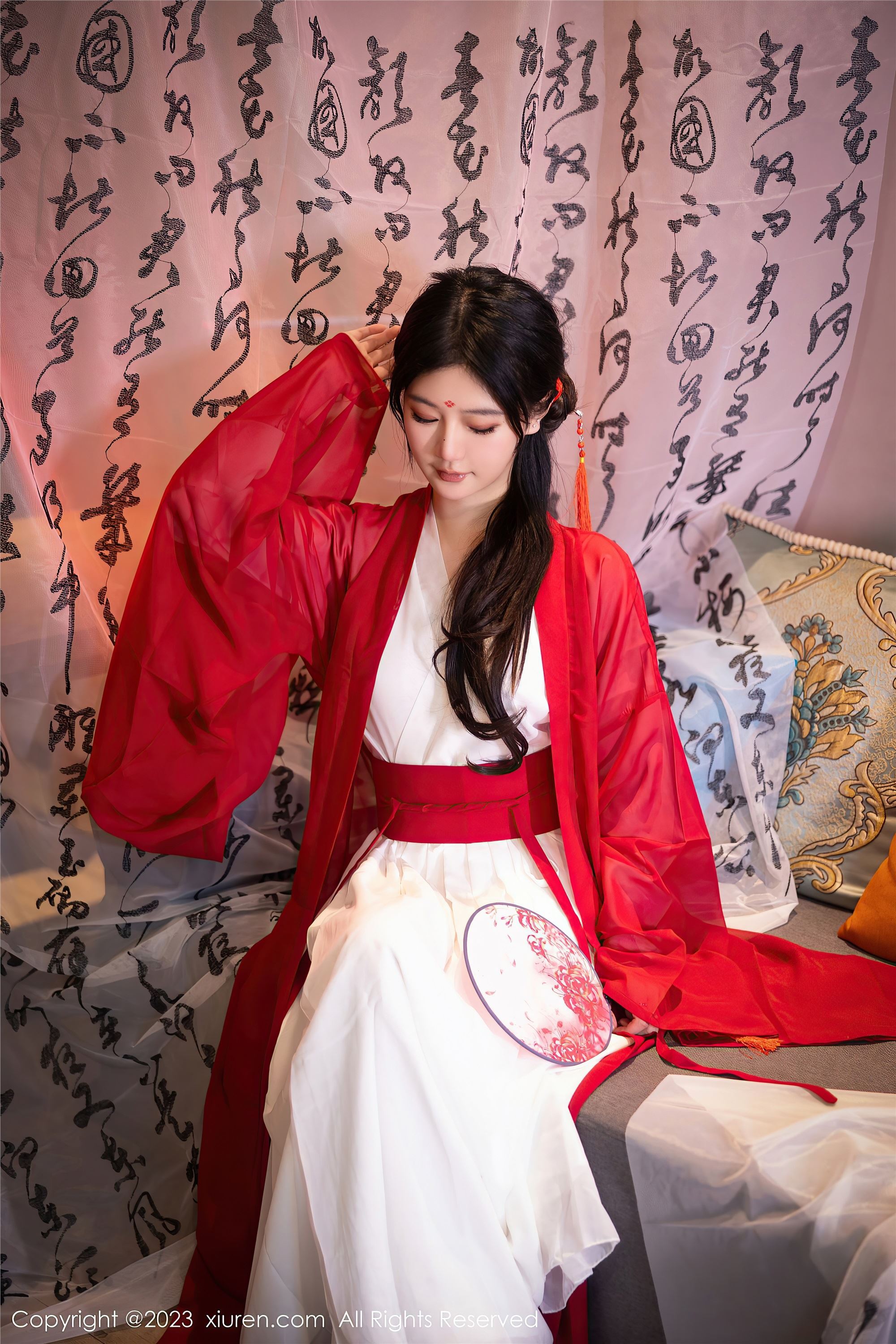 图片[2]-Xiuren秀人网期2023.08.04期N第7192期幼幼-秀人网