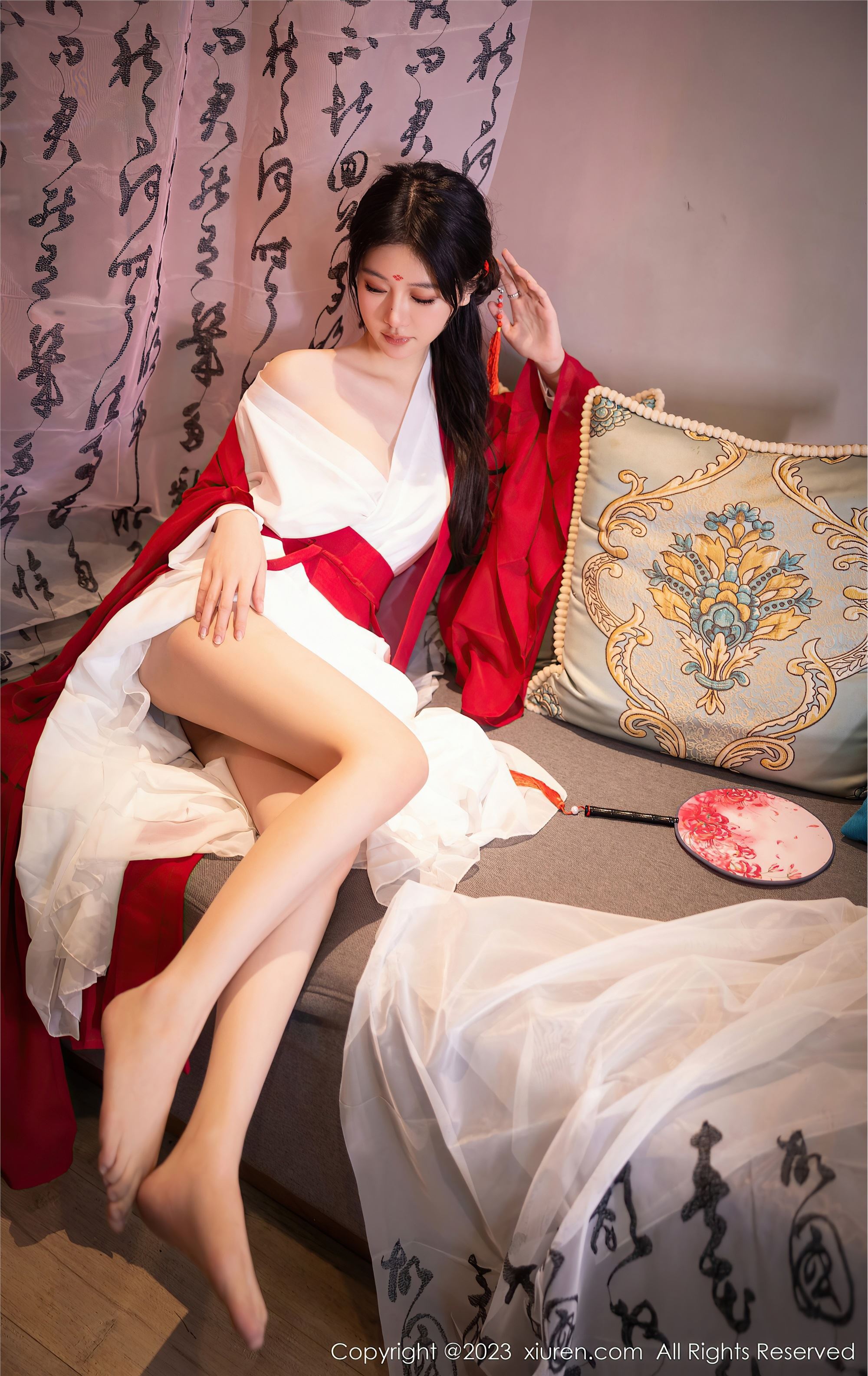 图片[7]-Xiuren秀人网期2023.08.04期N第7192期幼幼-秀人网