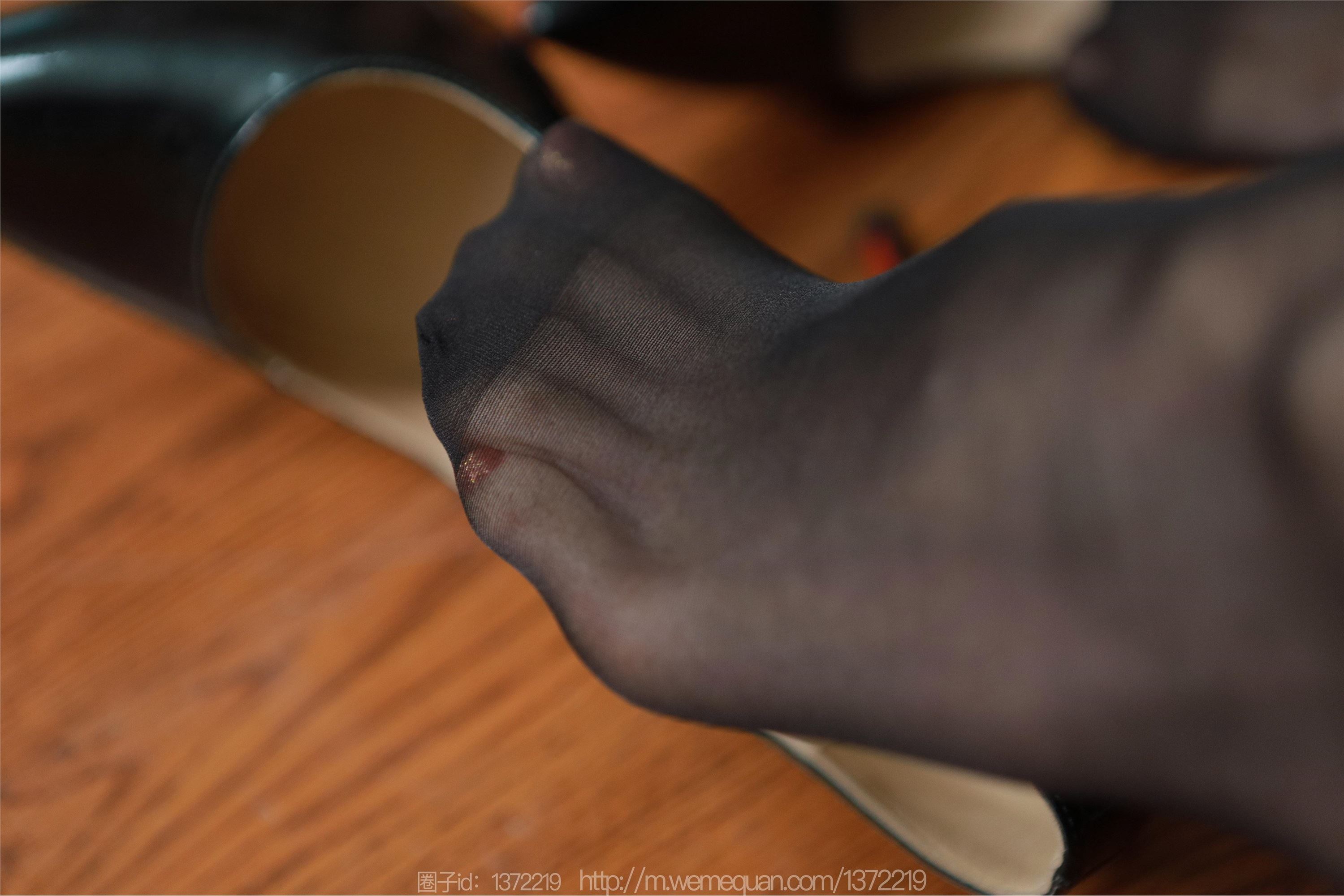 图片[26]-IESS异思趣向期期2023.03.28期丝享家期1404期团团《纤纤细腿》-套图网