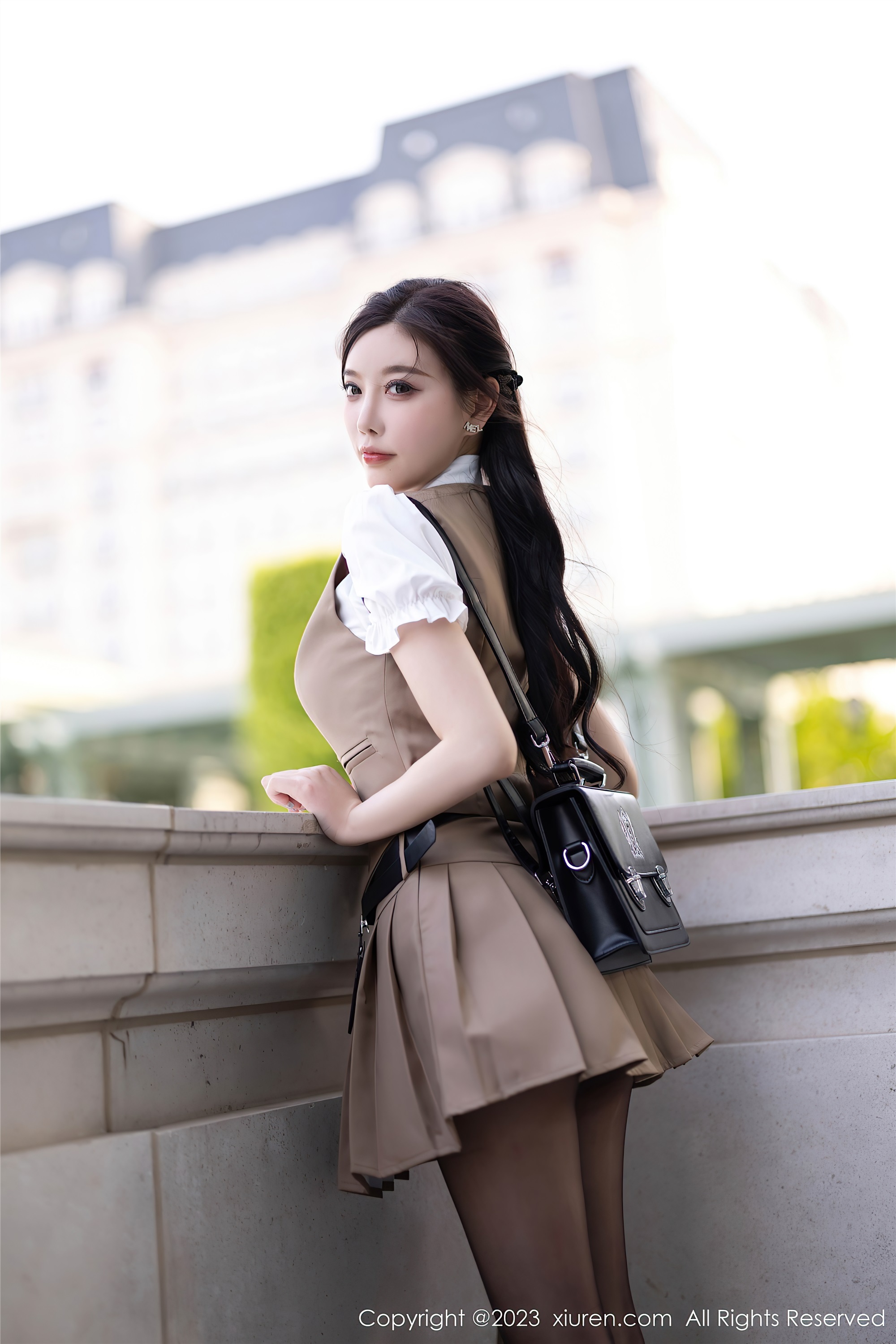 图片[2]-Xiuren秀人网期2023.08.08期N第7202期杨晨晨Yome-秀人网