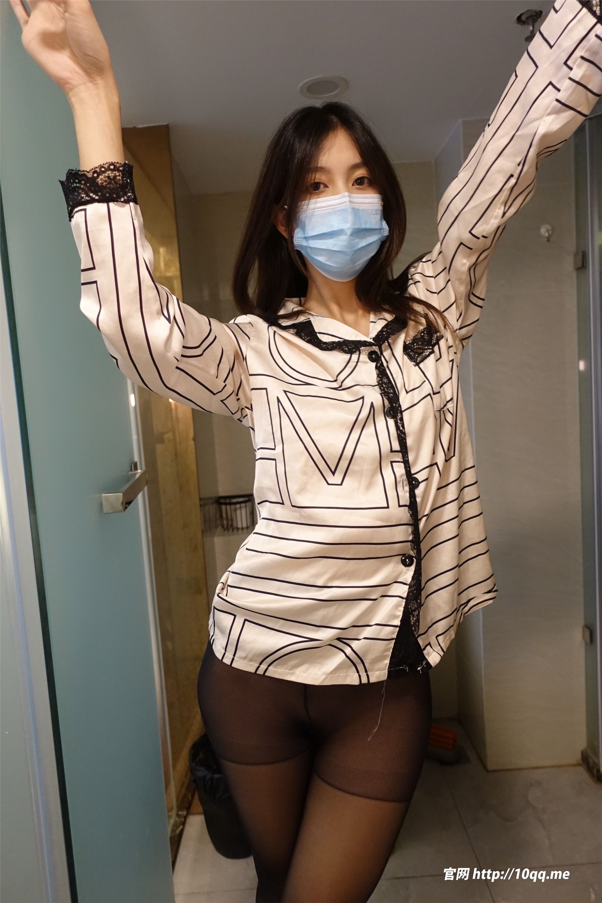 图片[2]-ROSI口罩系列期2023.07.15期N第2589-秀人网