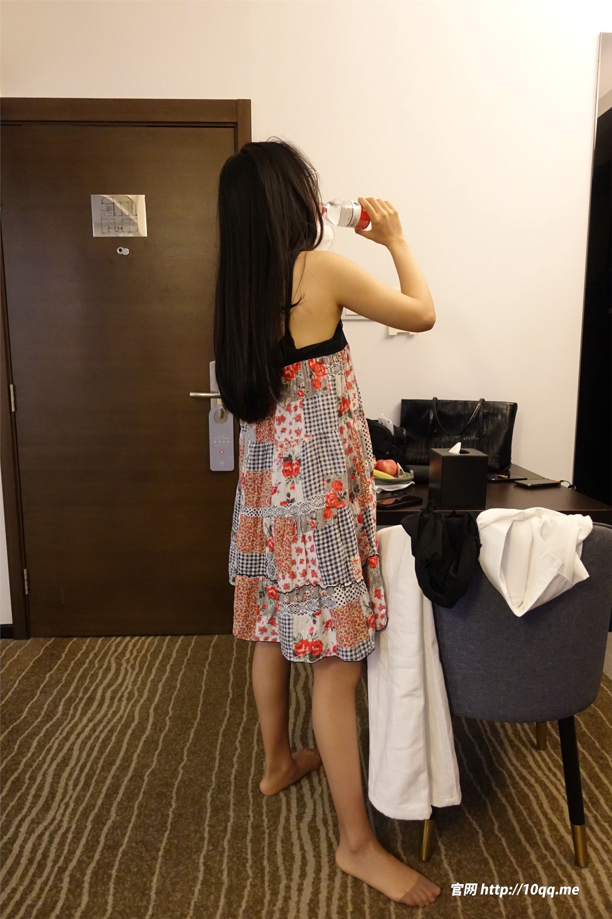 图片[2]-ROSI口罩系列期2023.07.17期N第2591-秀人网