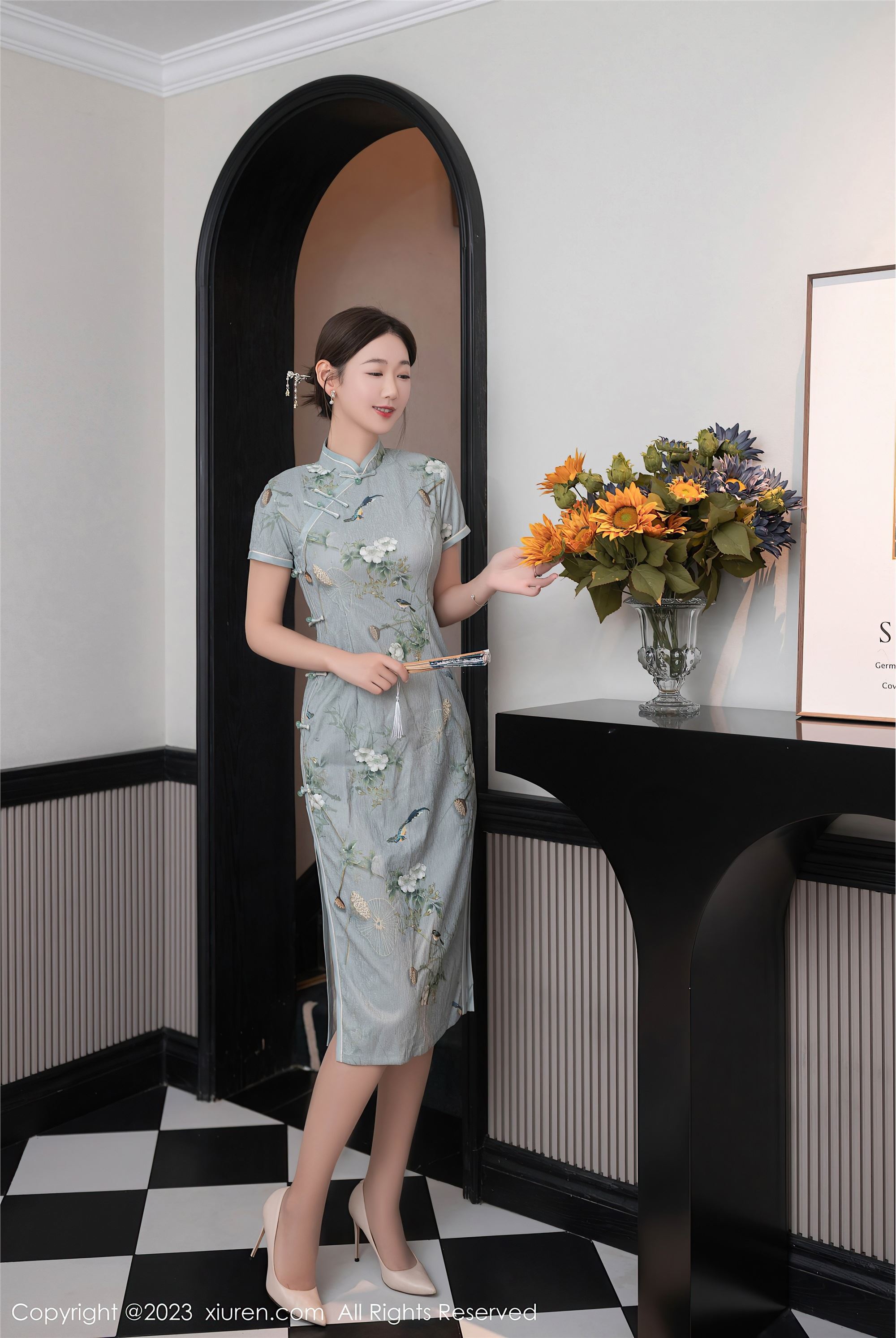 图片[2]-Xiuren秀人网期2023.08.14期N第7232期唐安琪-套图网