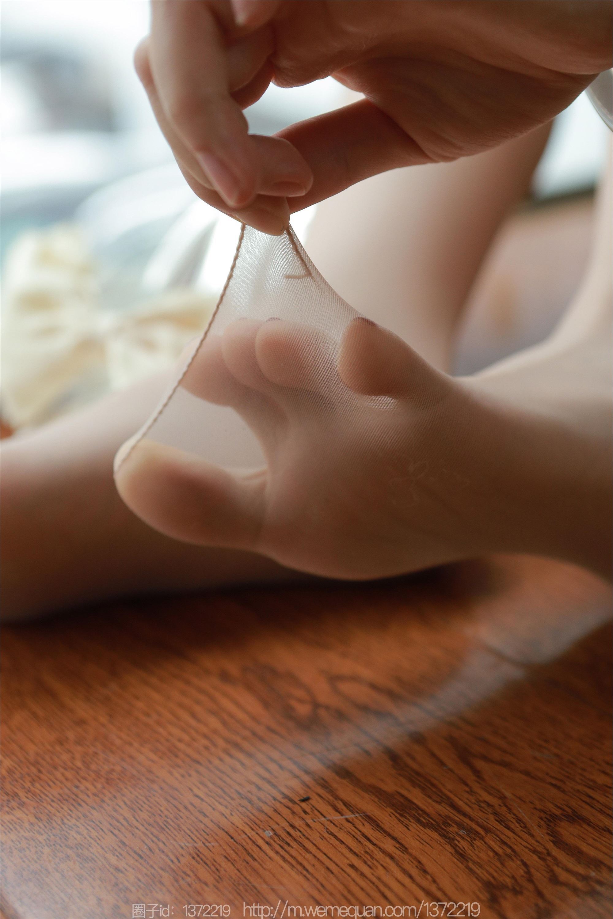 图片[36]-IESS异思趣向期期2023.03.31期丝享家期1407期小婕《柔软蝴蝶结》-秀人网