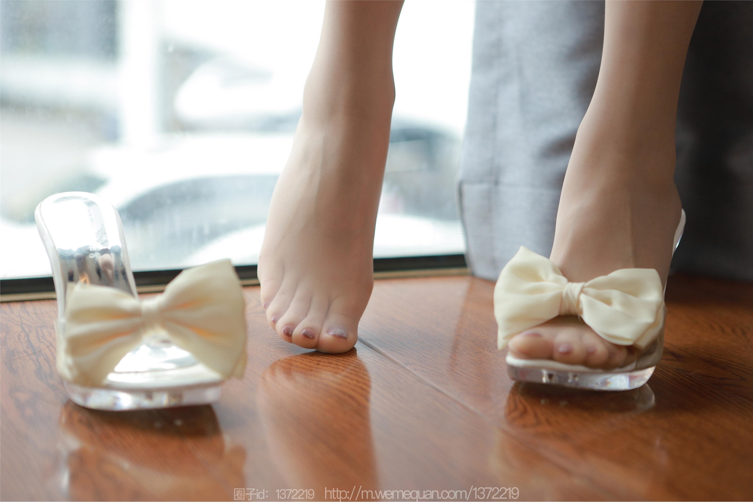 图片[48]-IESS异思趣向期期2023.03.31期丝享家期1407期小婕《柔软蝴蝶结》-秀人网