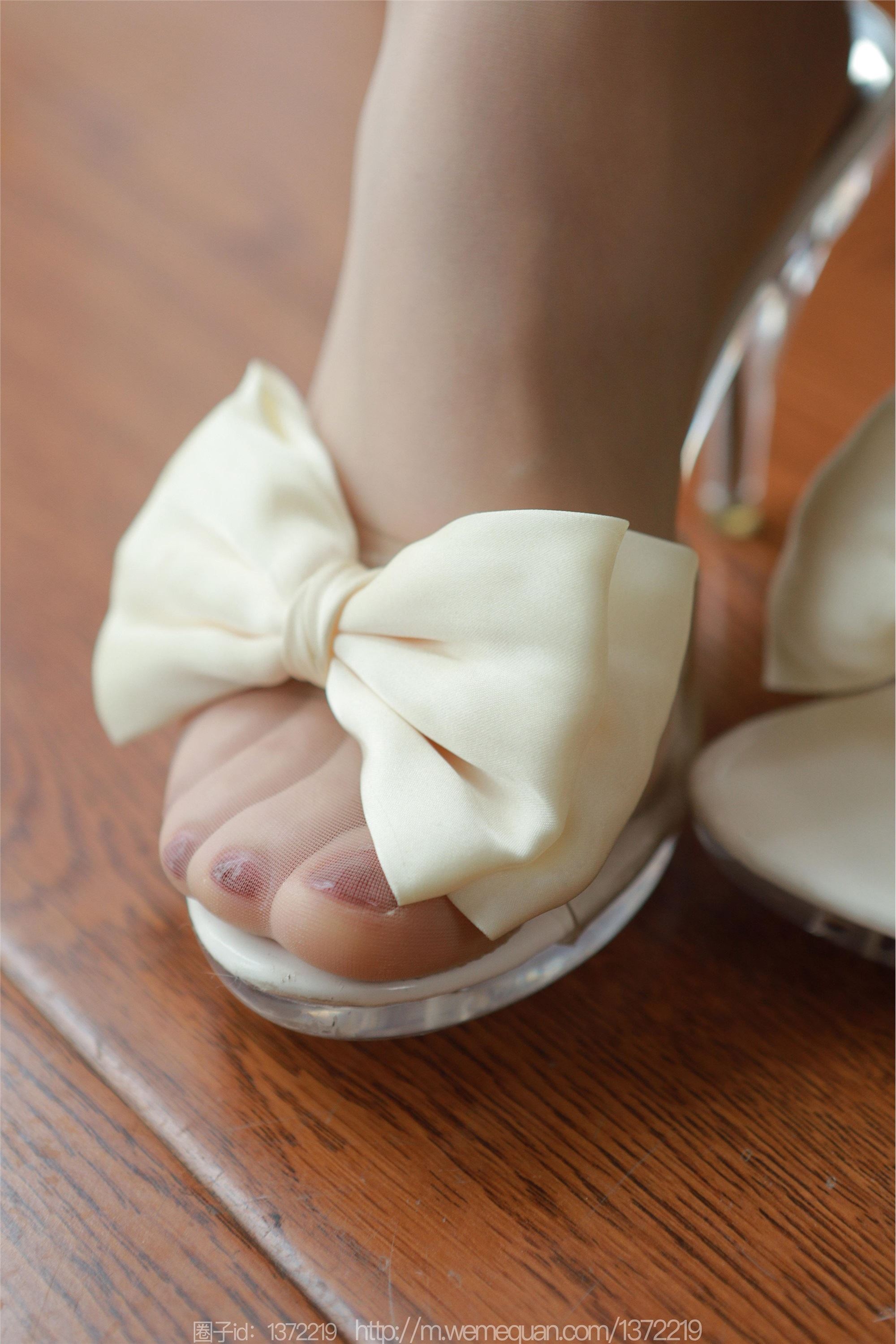 图片[8]-IESS异思趣向期期2023.03.31期丝享家期1407期小婕《柔软蝴蝶结》-秀人网