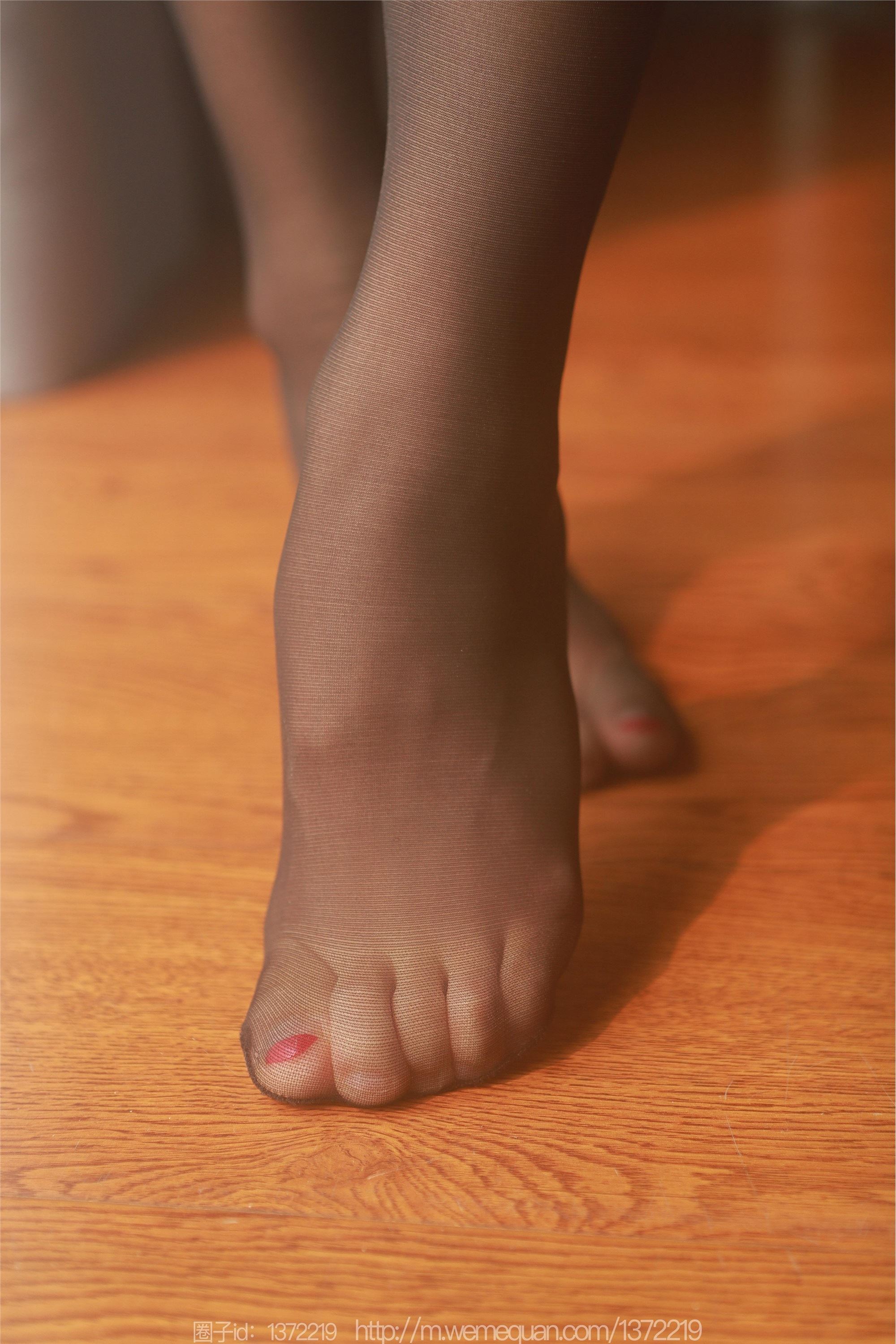 图片[78]-IESS异思趣向期期2023.04.01期丝享家期1408期兔兔《火爆双吊带》-套图网