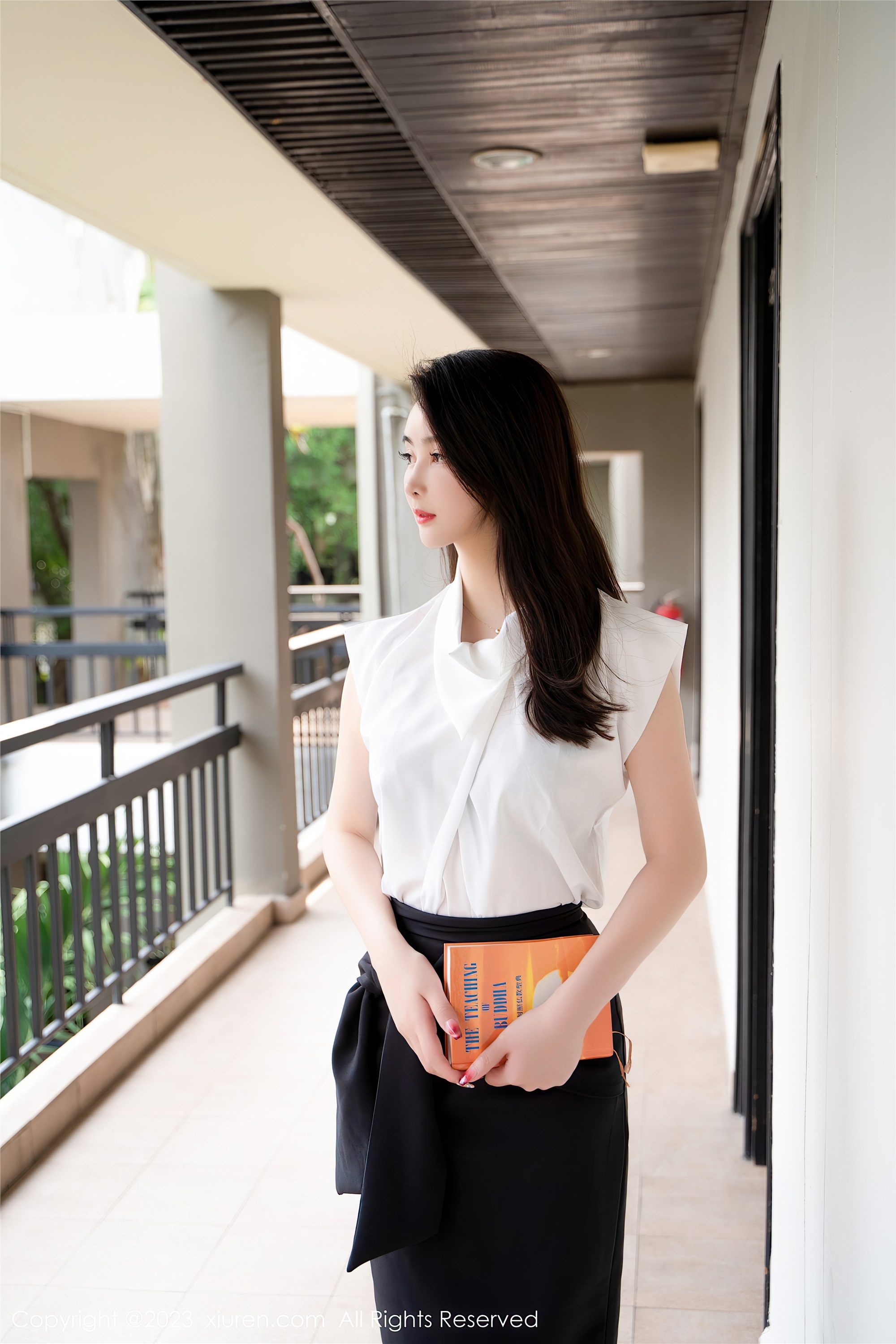 图片[2]-Xiuren秀人网期2023.08.23期N第7270期summer宝宝-套图网