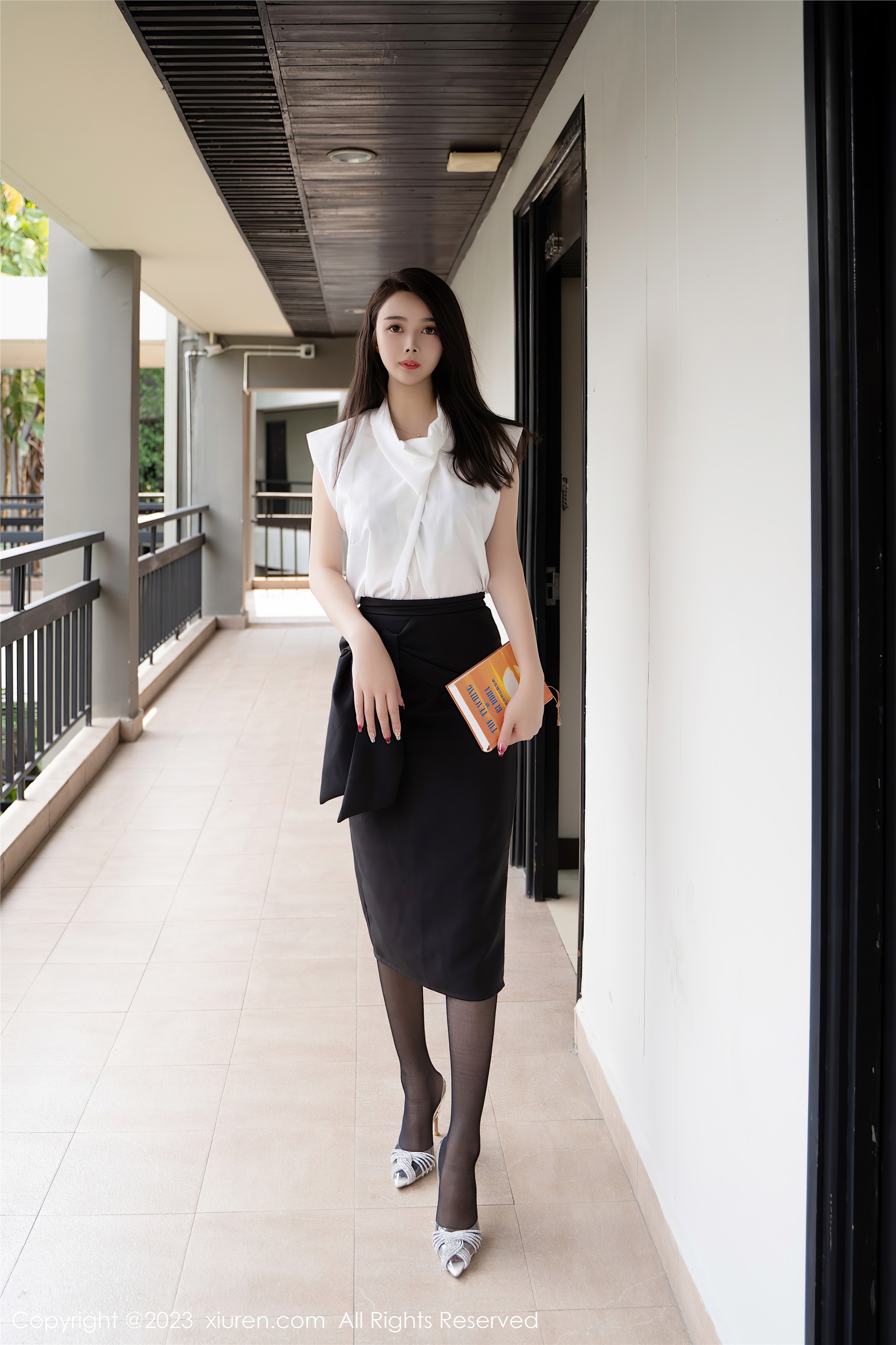 图片[8]-Xiuren秀人网期2023.08.23期N第7270期summer宝宝-套图网