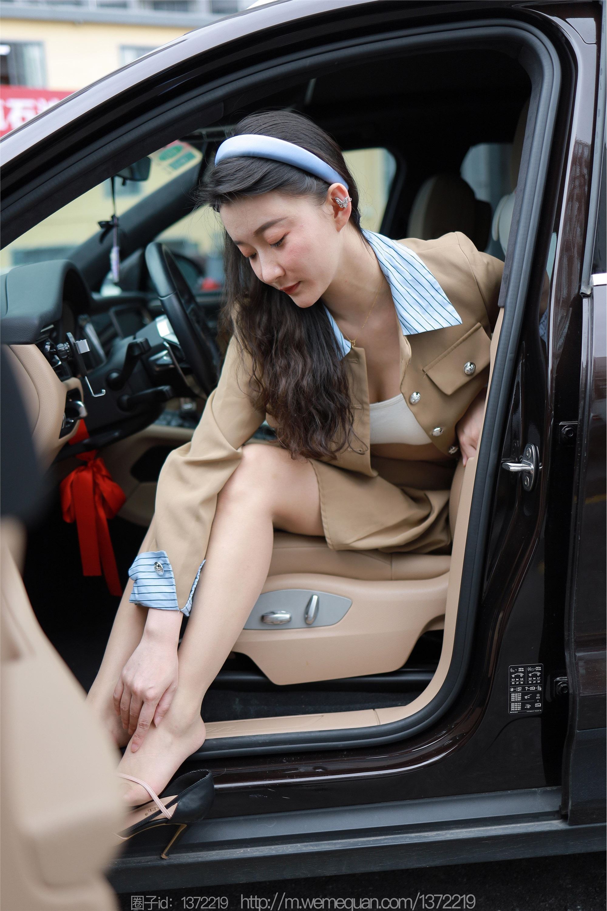 图片[23]-IESS异思趣向期期2023.04.07期丝享家期1414期秋秋《好久不见》-套图网