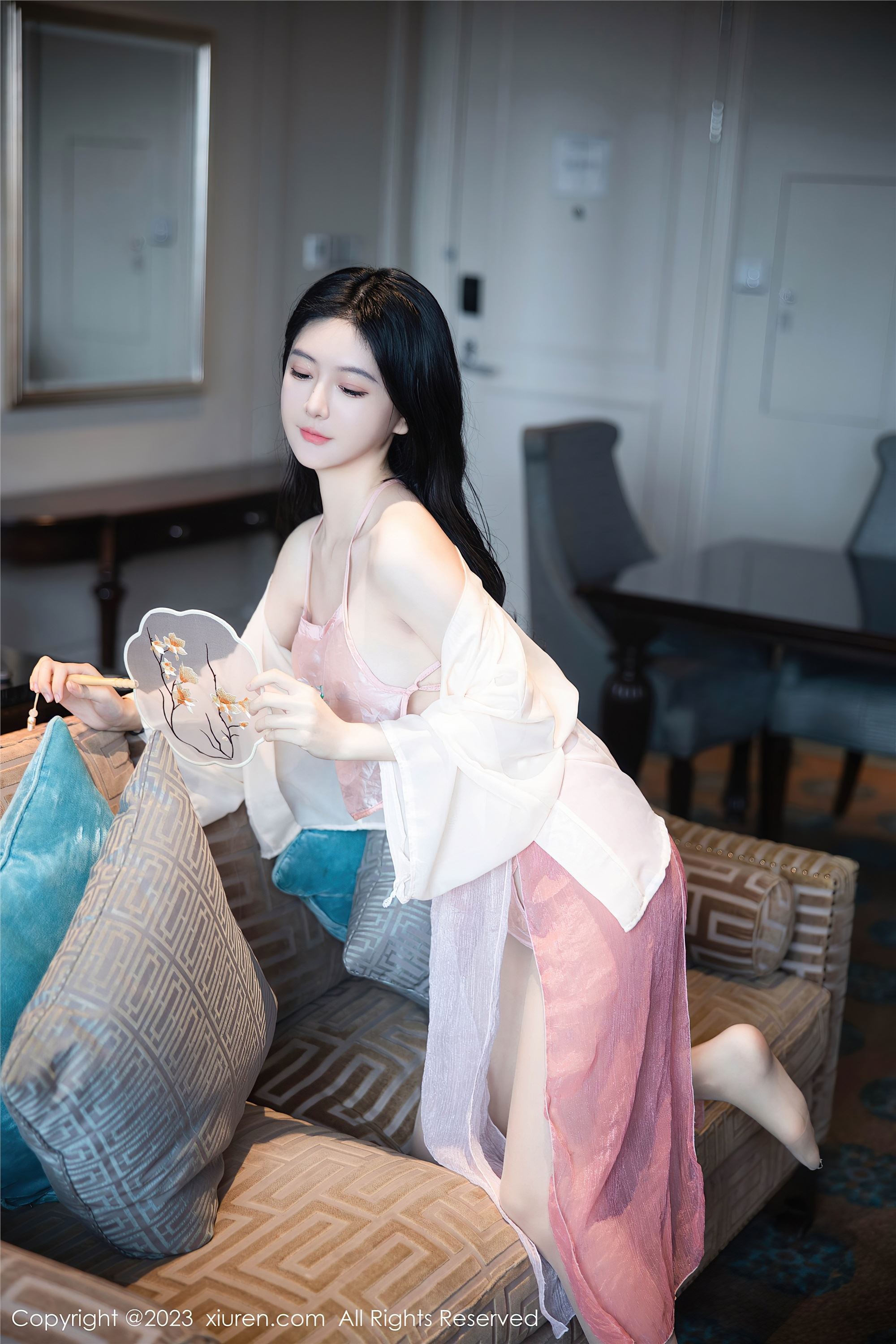 图片[7]-Xiuren秀人网期2023.08.25期N第7290期幼幼-秀人网