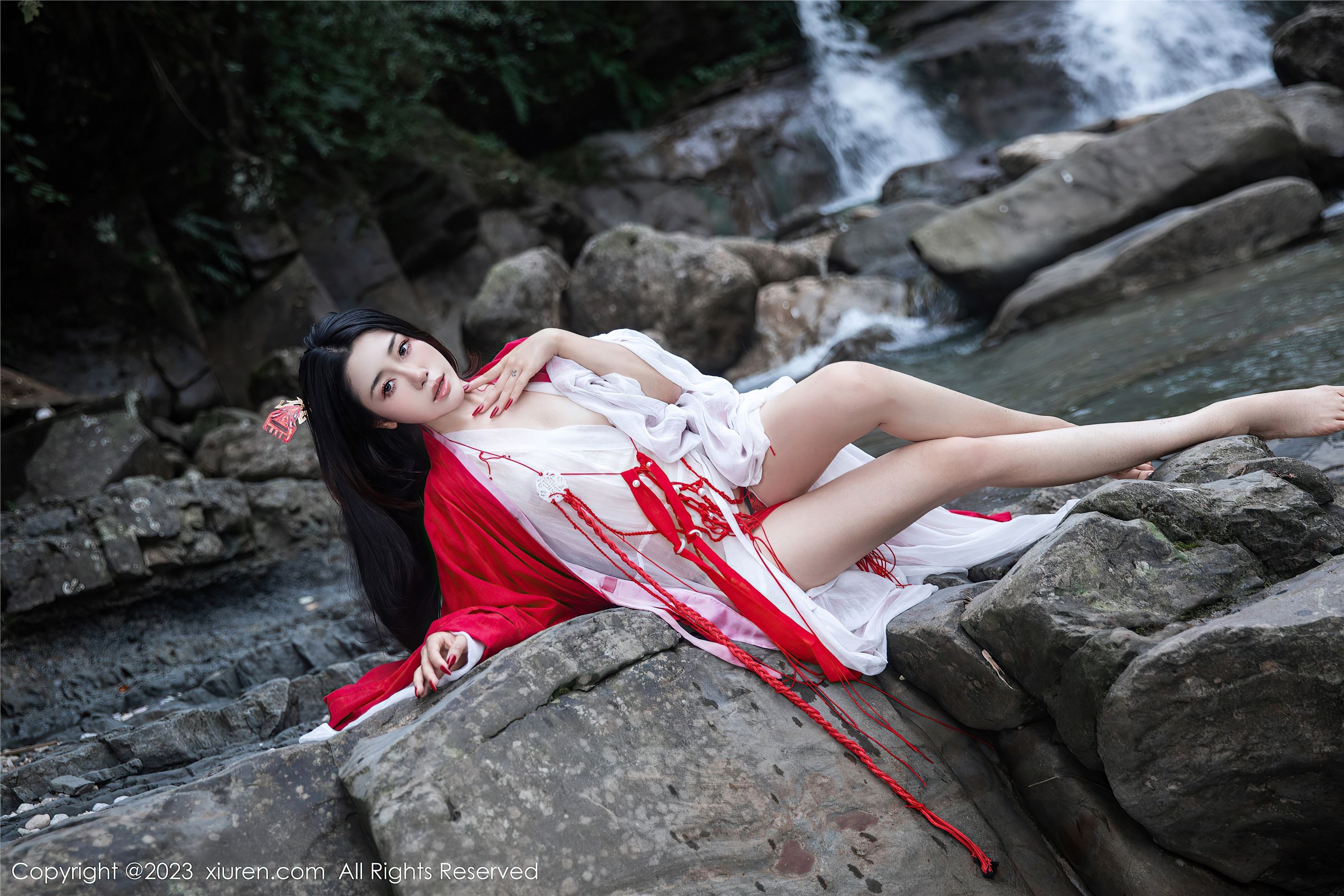 图片[28]-Xiuren秀人网期2023.08.28期N第7295期严利娅Yuliya-套图网