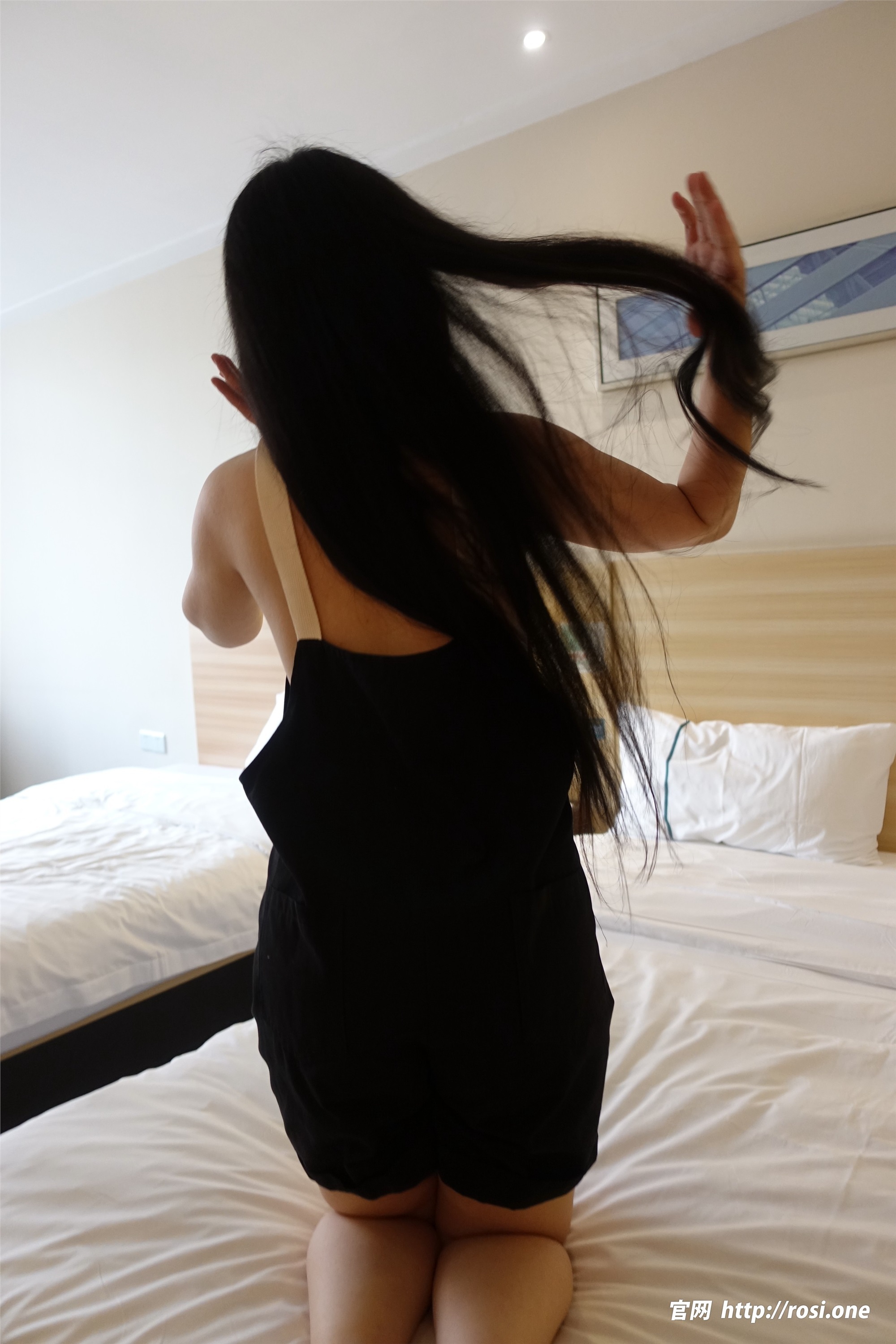 图片[18]-ROSI写真期2023.09.07期N第4294-秀人网