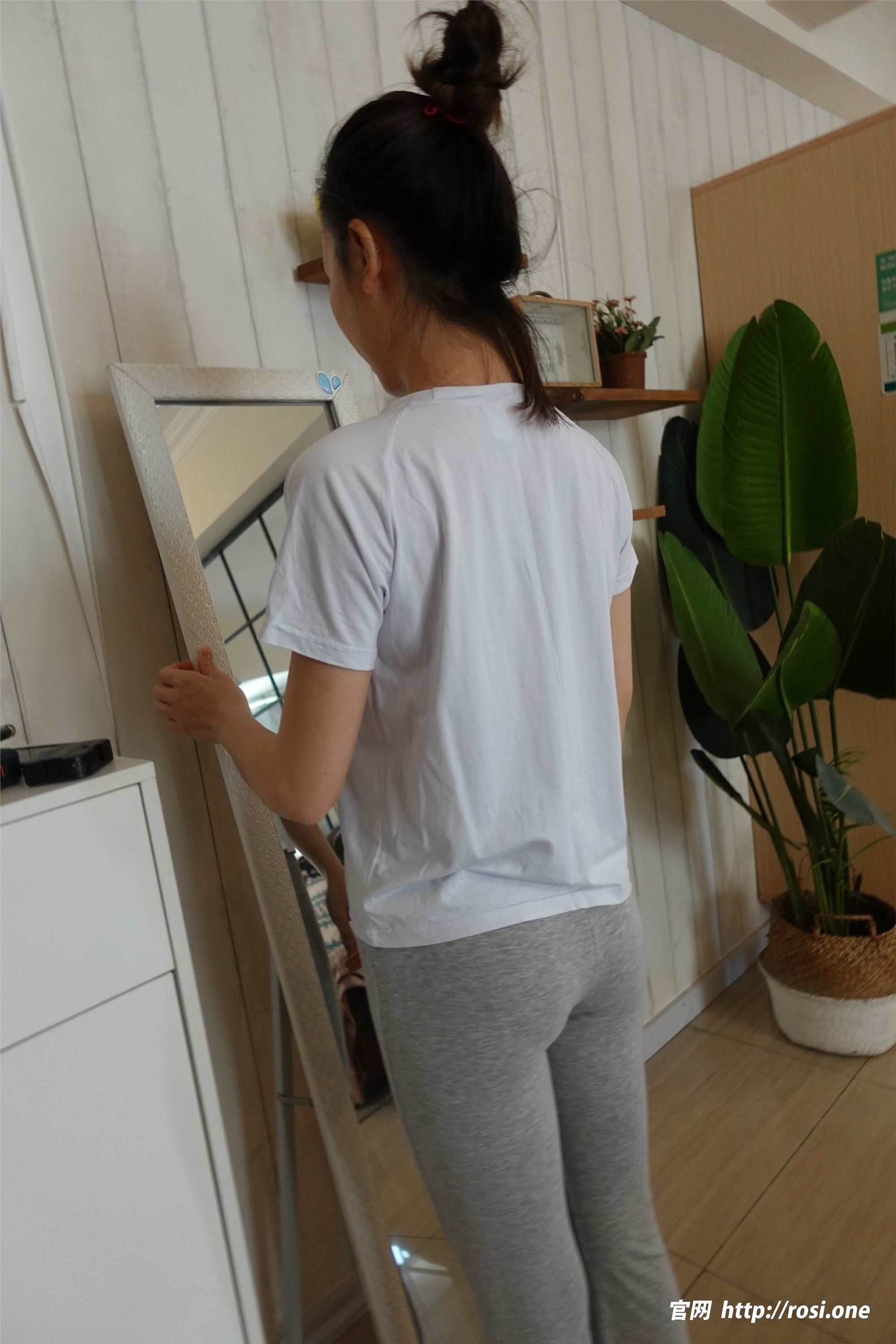 图片[31]-ROSI写真期2023.09.08期N第4295-秀人网