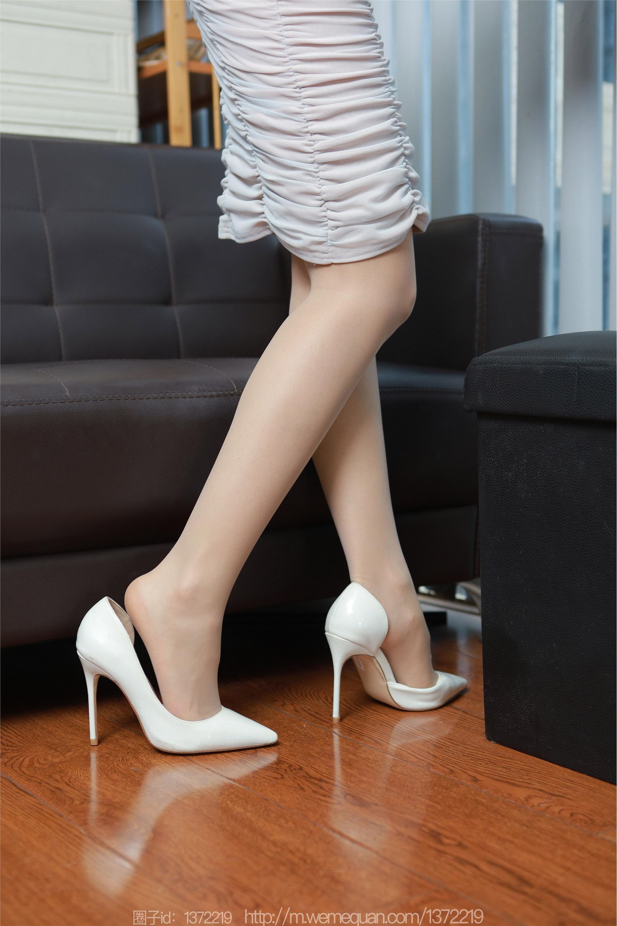 图片[37]-IESS异思趣向期期2023.04.09期丝享家期1416期小金《那天的包臀裙》-秀人网