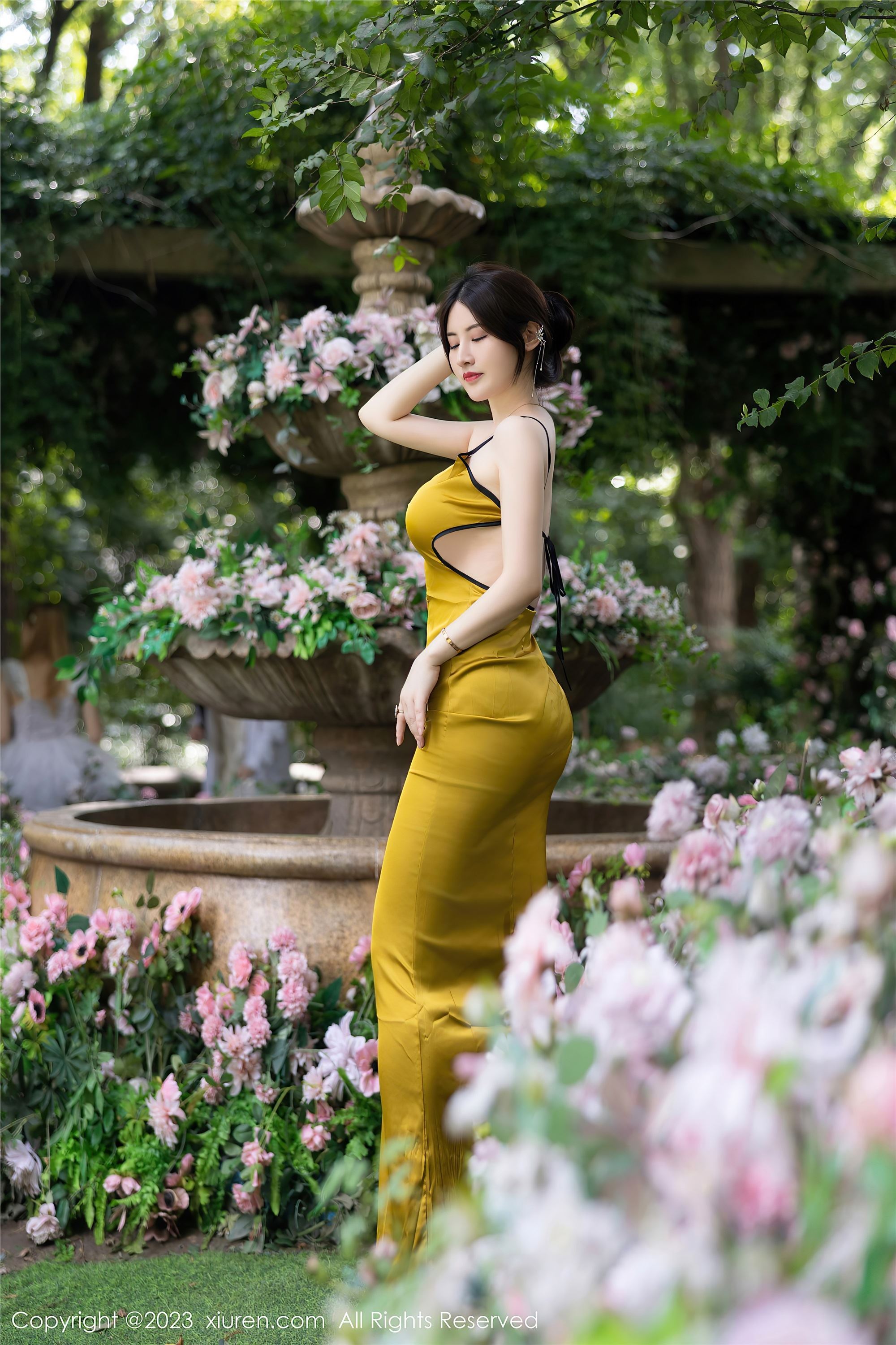 图片[26]-Xiuren秀人网期2023.08.29期N第7302期诗诗kiki-套图网