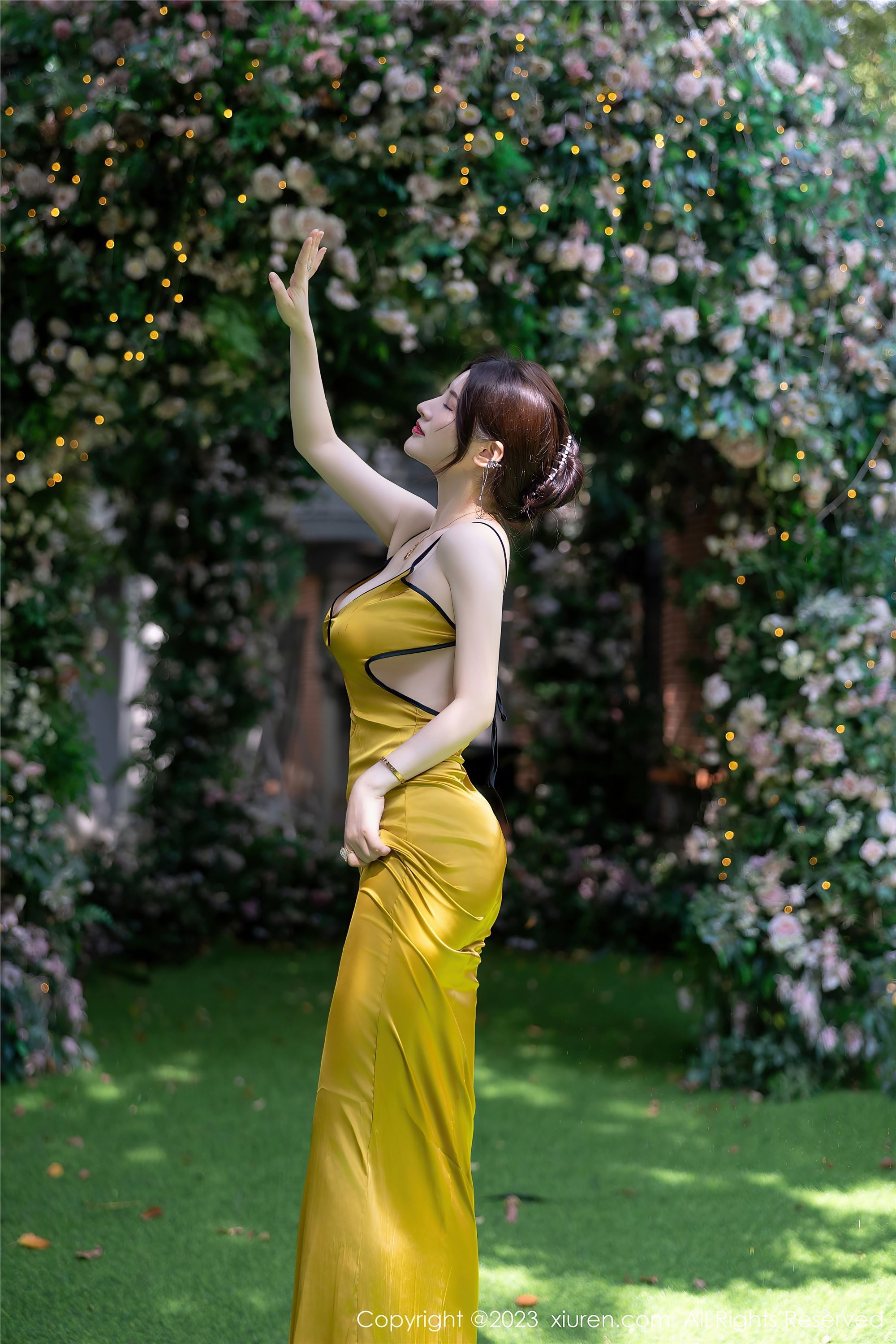 图片[41]-Xiuren秀人网期2023.08.29期N第7302期诗诗kiki-套图网