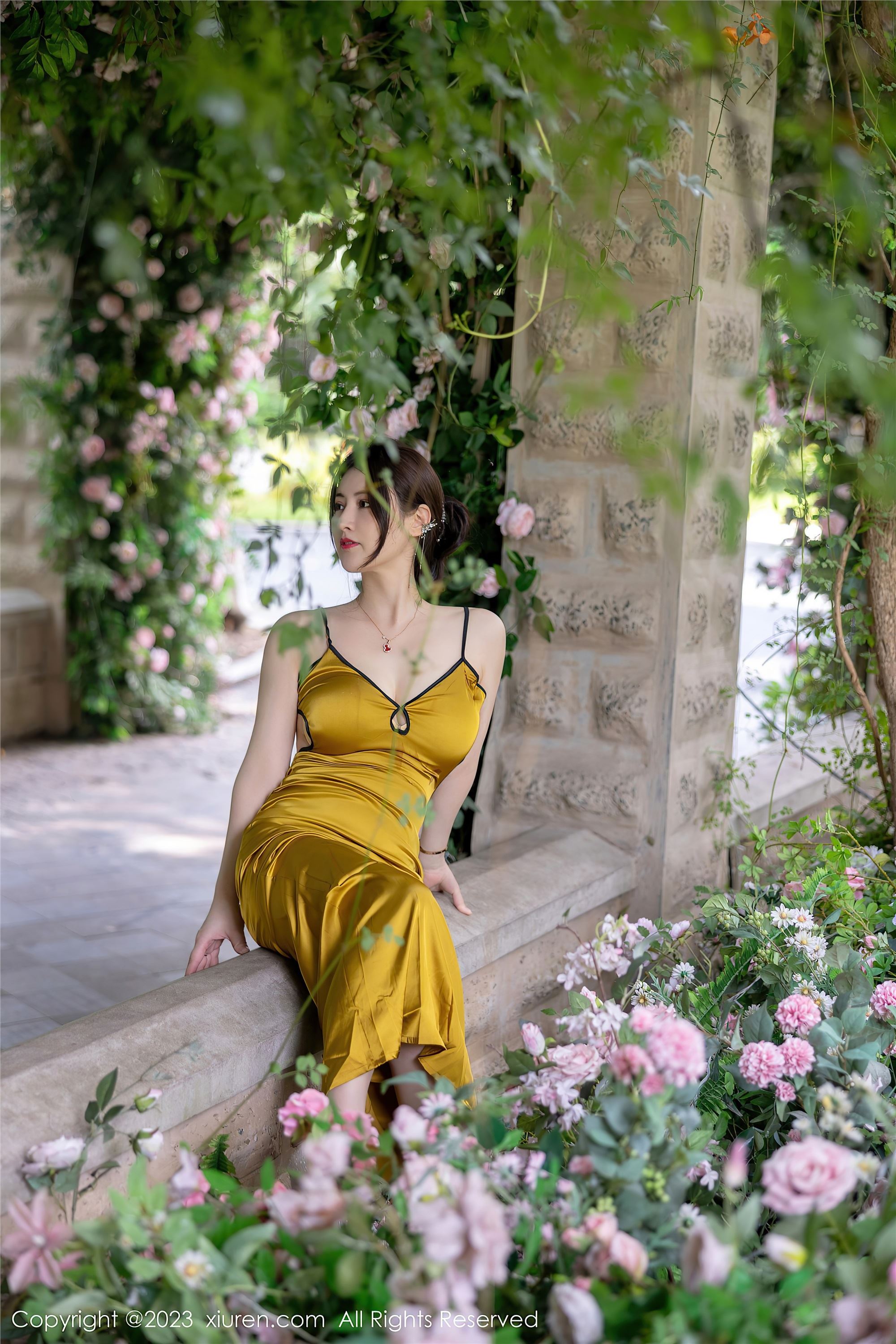 图片[44]-Xiuren秀人网期2023.08.29期N第7302期诗诗kiki-套图网