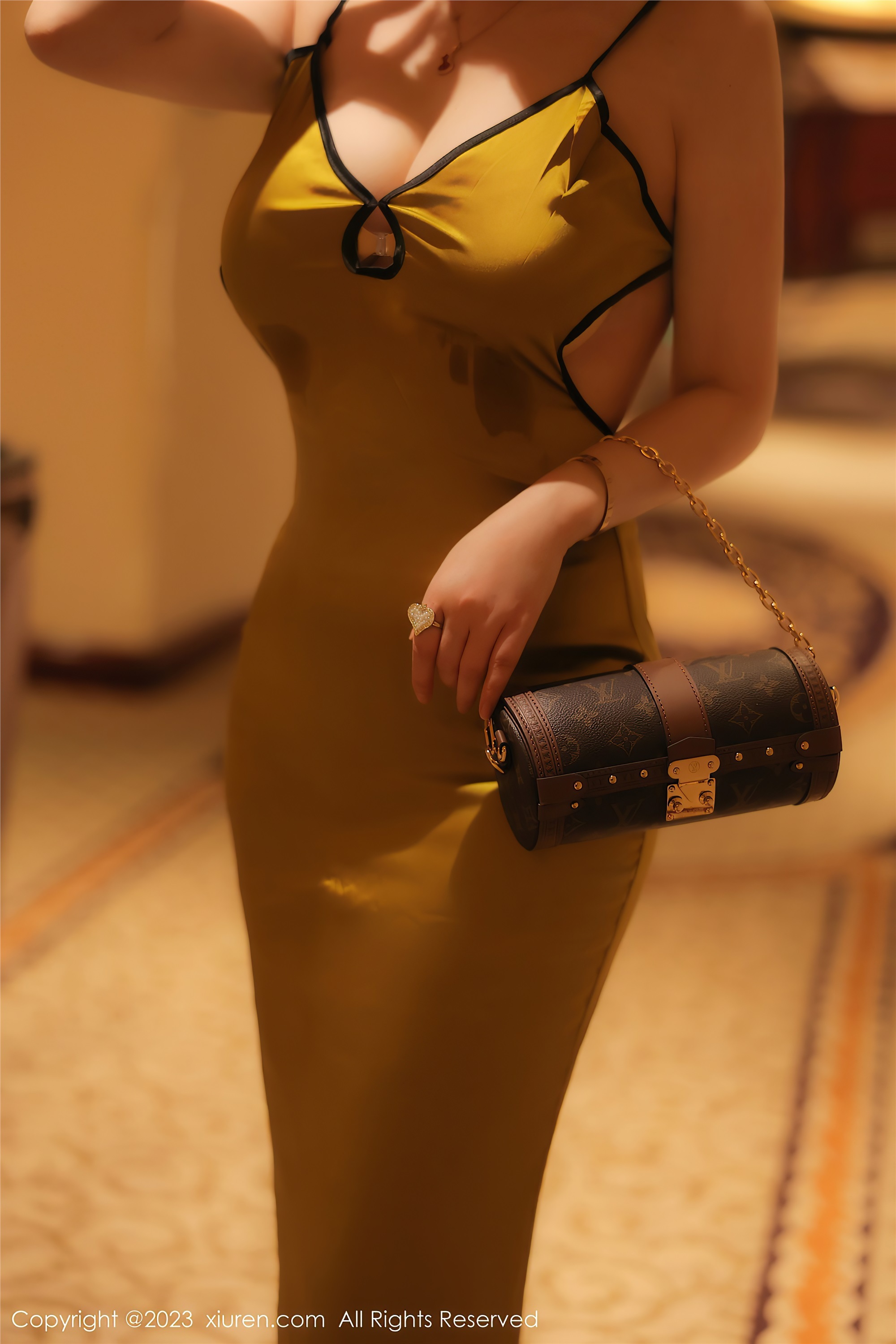 图片[46]-Xiuren秀人网期2023.08.29期N第7302期诗诗kiki-套图网