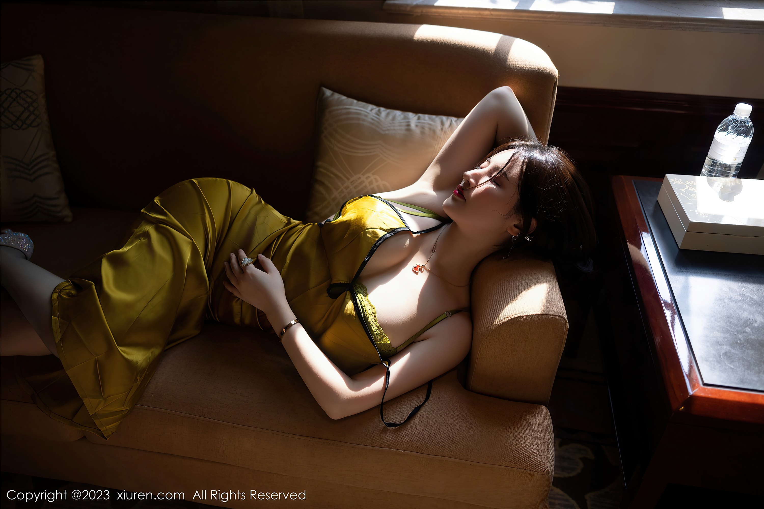 图片[72]-Xiuren秀人网期2023.08.29期N第7302期诗诗kiki-套图网