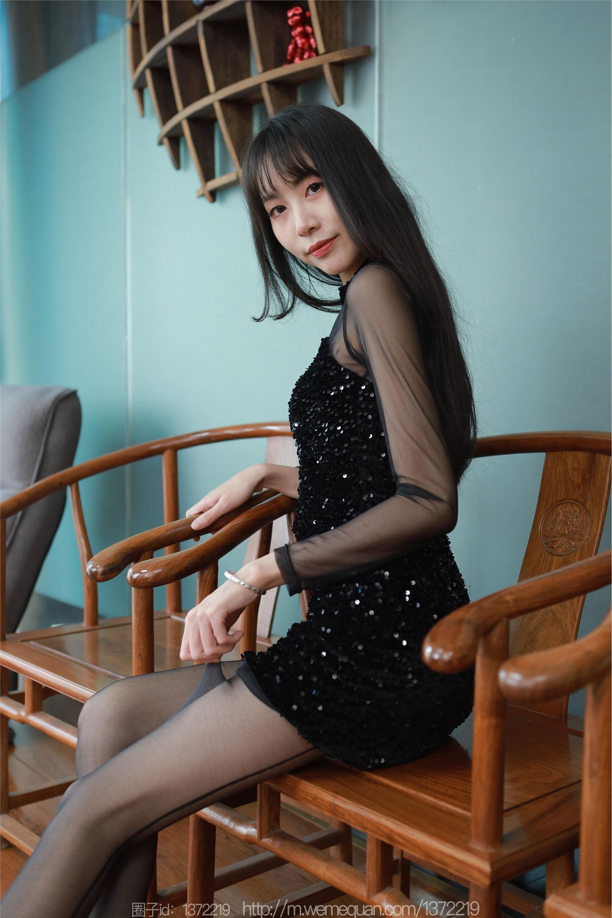 图片[62]-IESS异思趣向期期2023.04.12期丝享家期1419期团团《亮片嘿丝裙》-秀人网