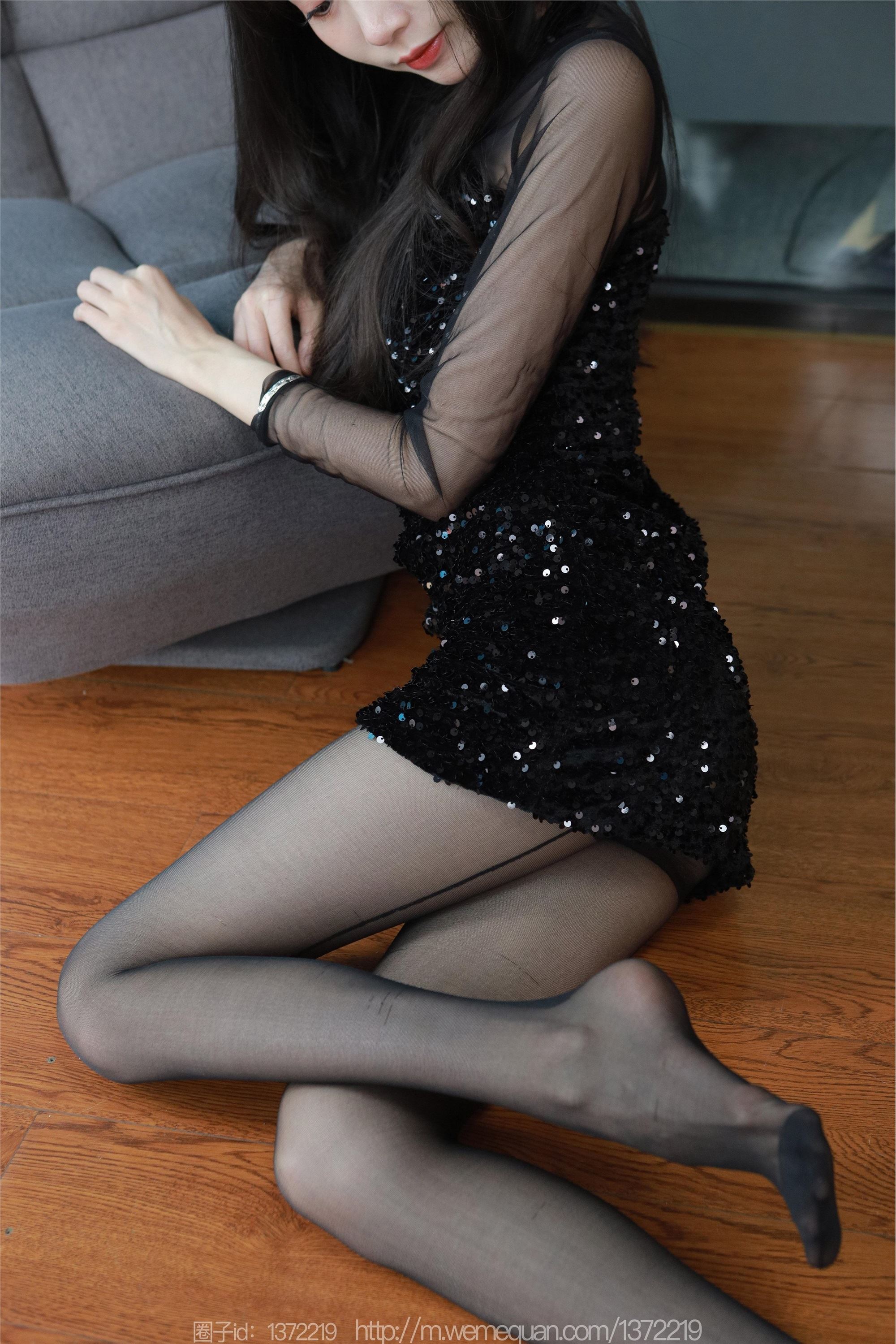 图片[72]-IESS异思趣向期期2023.04.12期丝享家期1419期团团《亮片嘿丝裙》-秀人网