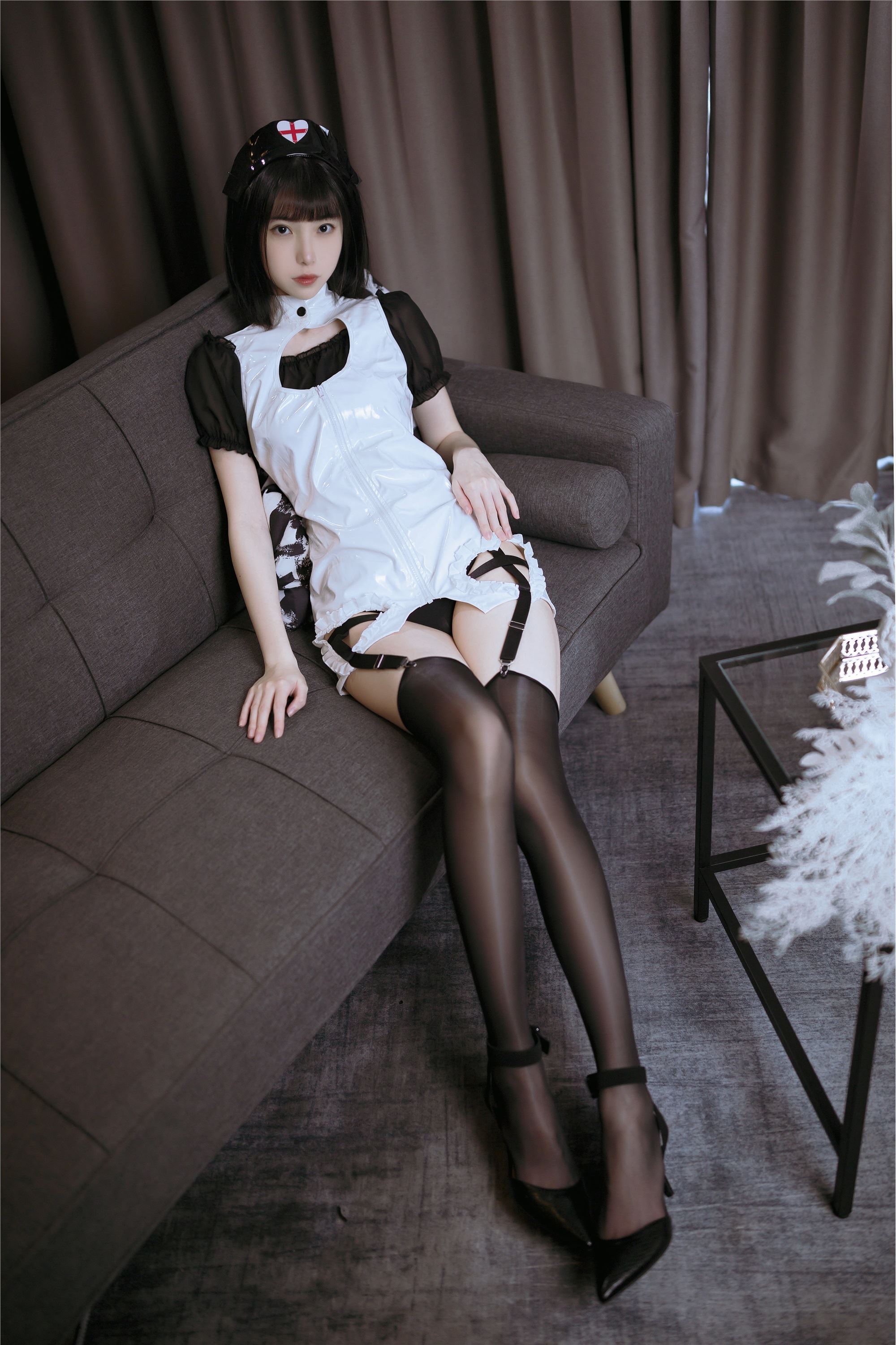 图片[11]-许岚LAN期–期N第026期黑丝护士-秀人网