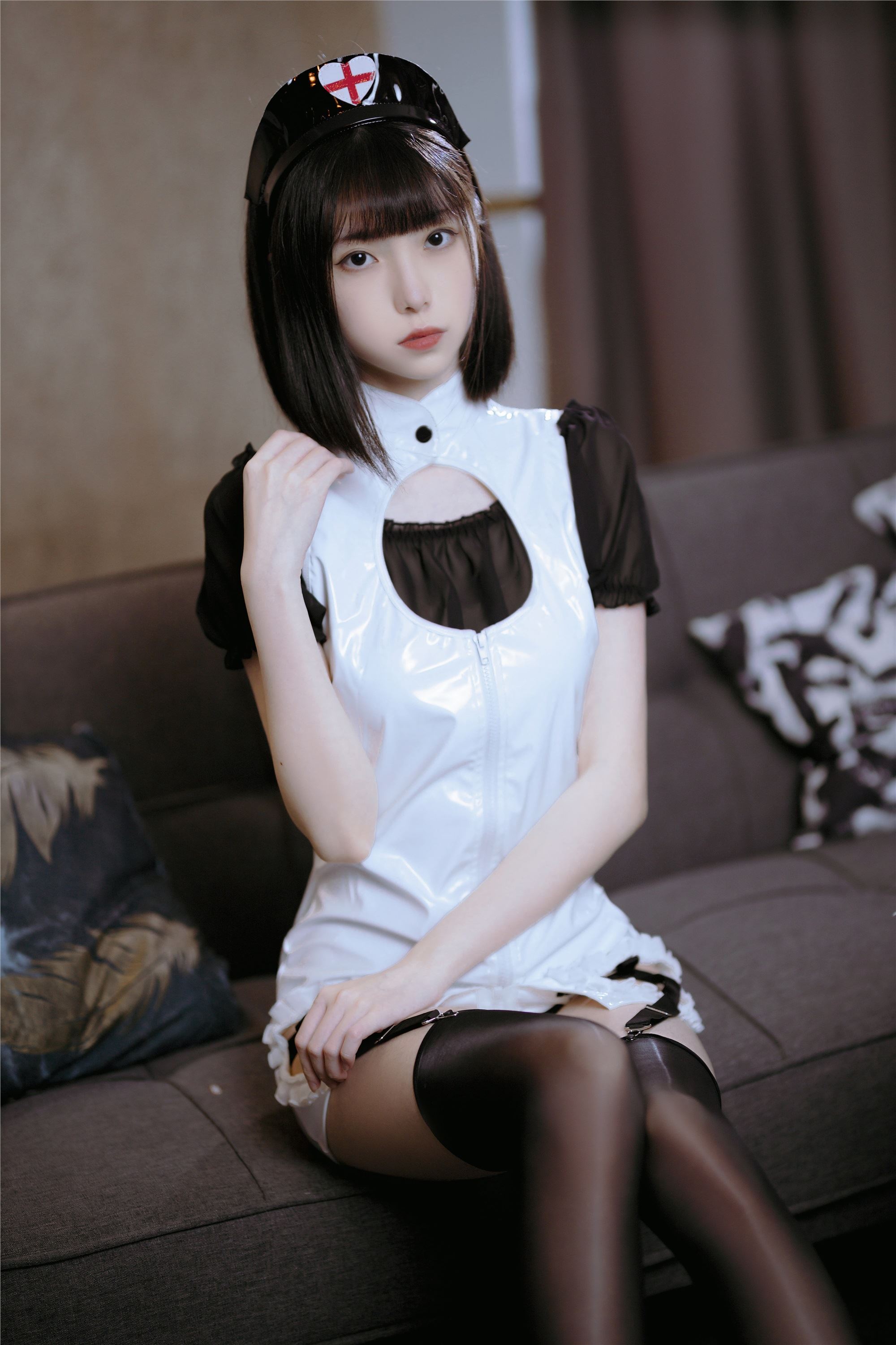 图片[33]-许岚LAN期–期N第026期黑丝护士-秀人网