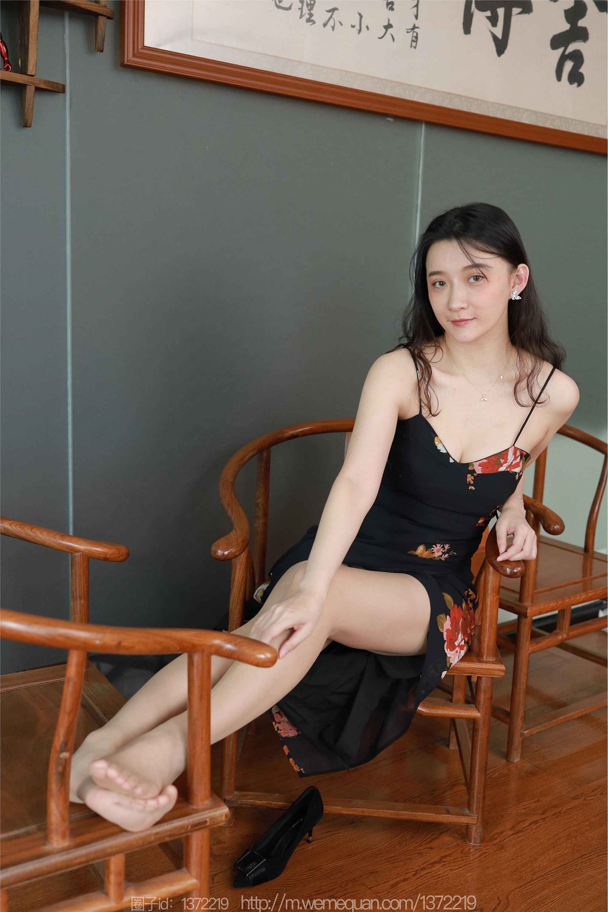 图片[25]-IESS异思趣向期期2023.04.14期丝享家期1421期秋秋《花裙女人》-套图网