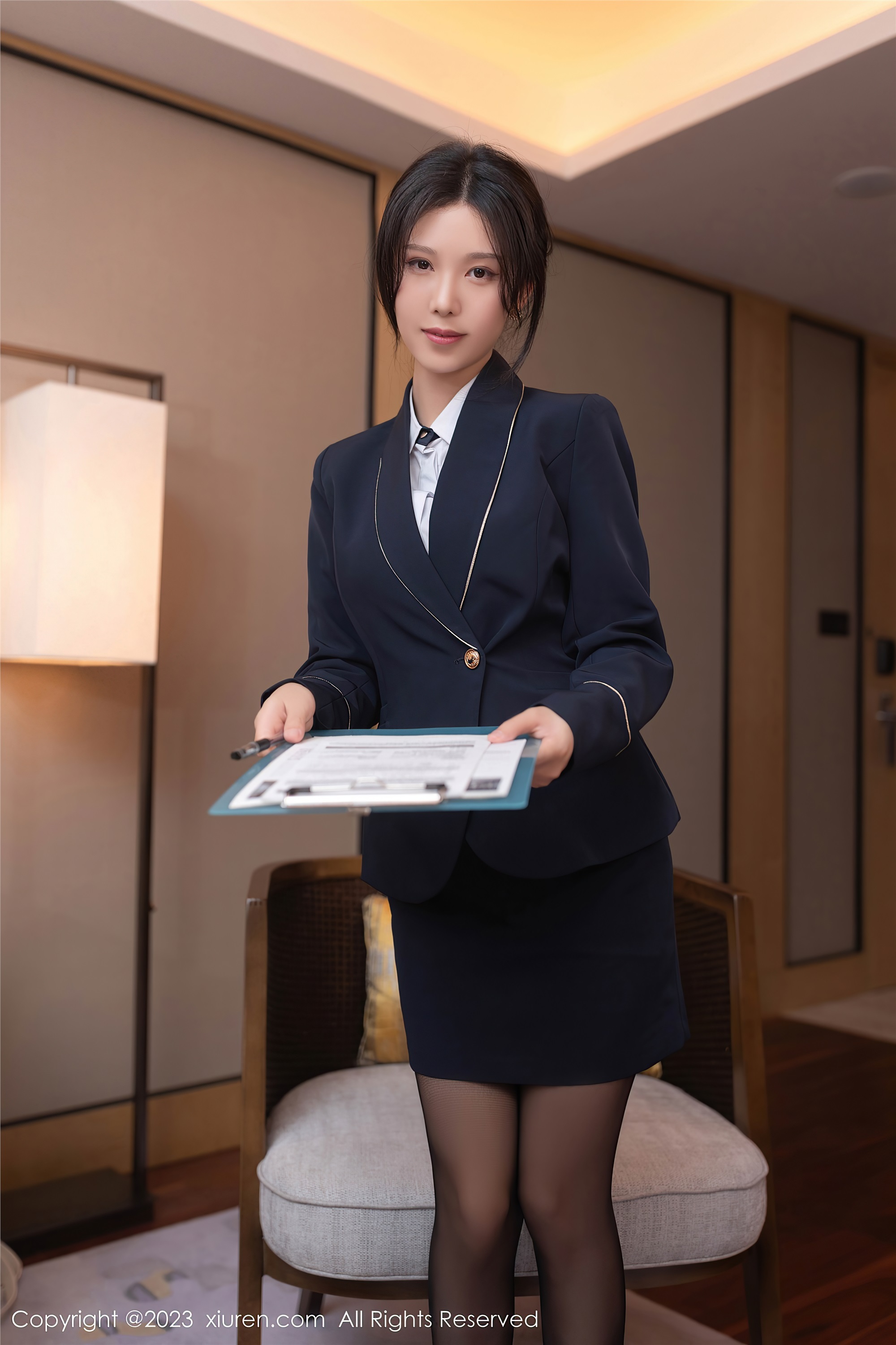 图片[8]-Xiuren秀人网期2023.09.06期N第7343期利世-套图网