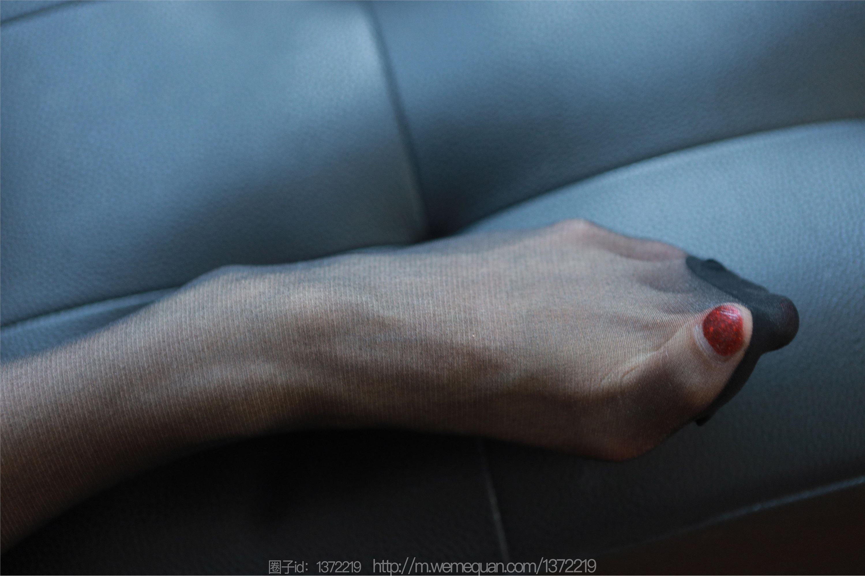 图片[28]-IESS异思趣向期期2023.04.17期丝享家期1424期兔兔《纯欲小兔》-套图网