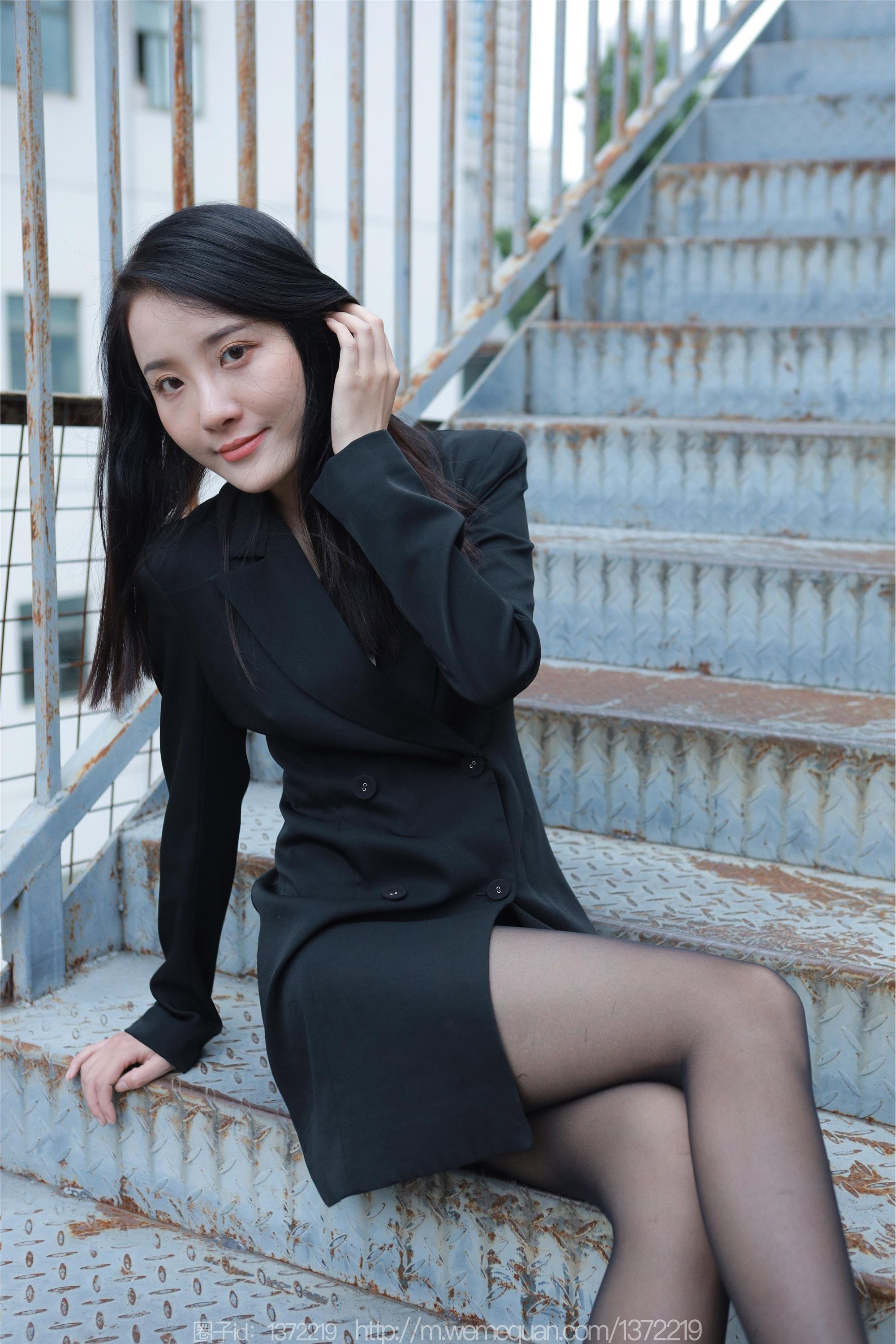 图片[44]-IESS异思趣向期期2023.04.18期丝享家期1425期婉萍《小辣椒》-秀人网