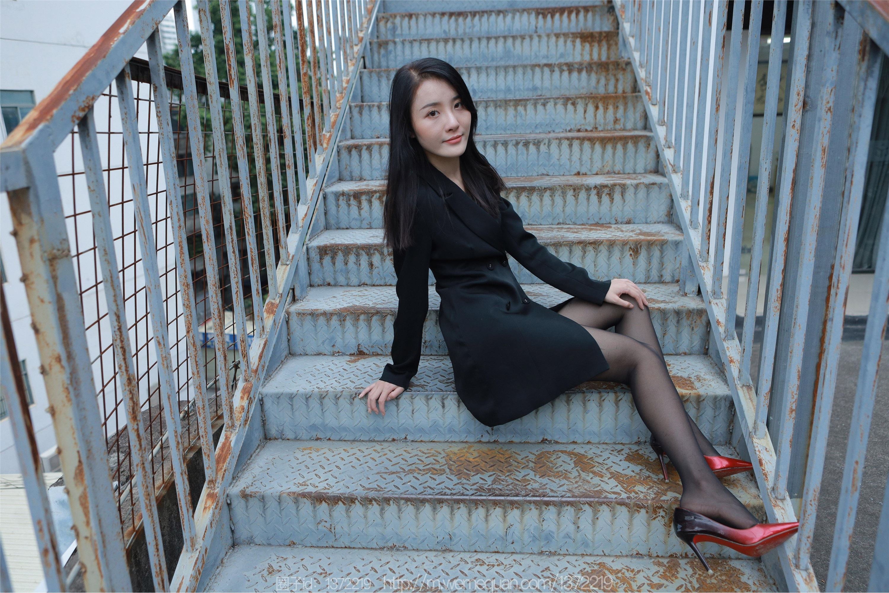 图片[59]-IESS异思趣向期期2023.04.18期丝享家期1425期婉萍《小辣椒》-秀人网