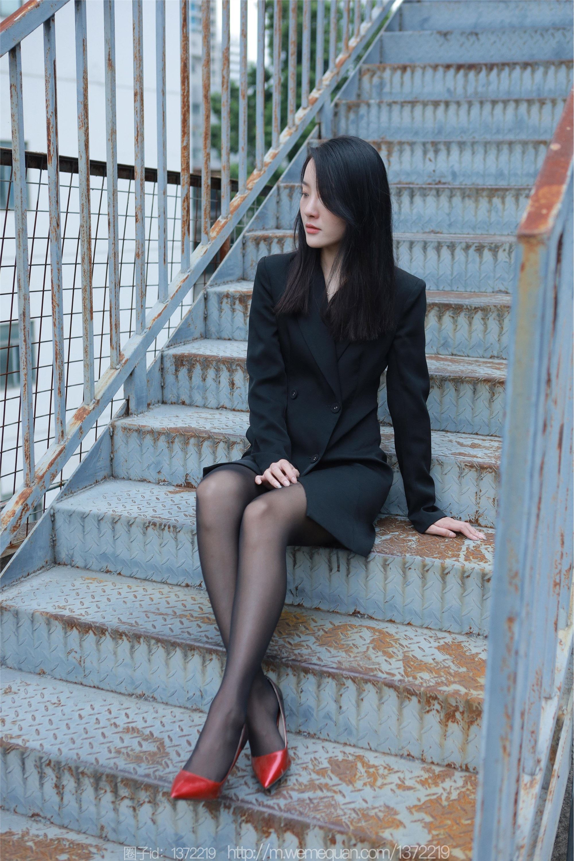 图片[60]-IESS异思趣向期期2023.04.18期丝享家期1425期婉萍《小辣椒》-秀人网