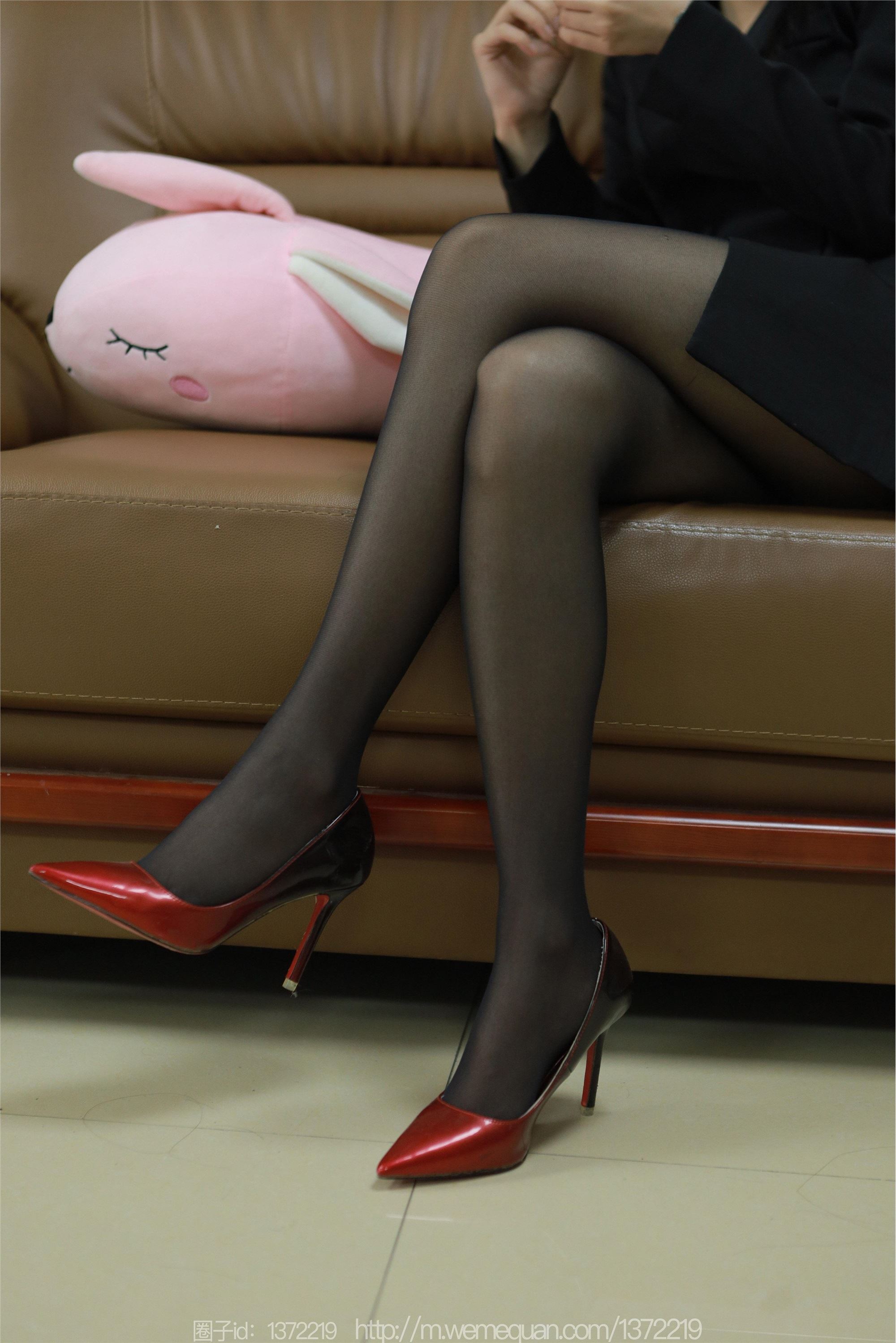 图片[73]-IESS异思趣向期期2023.04.18期丝享家期1425期婉萍《小辣椒》-秀人网