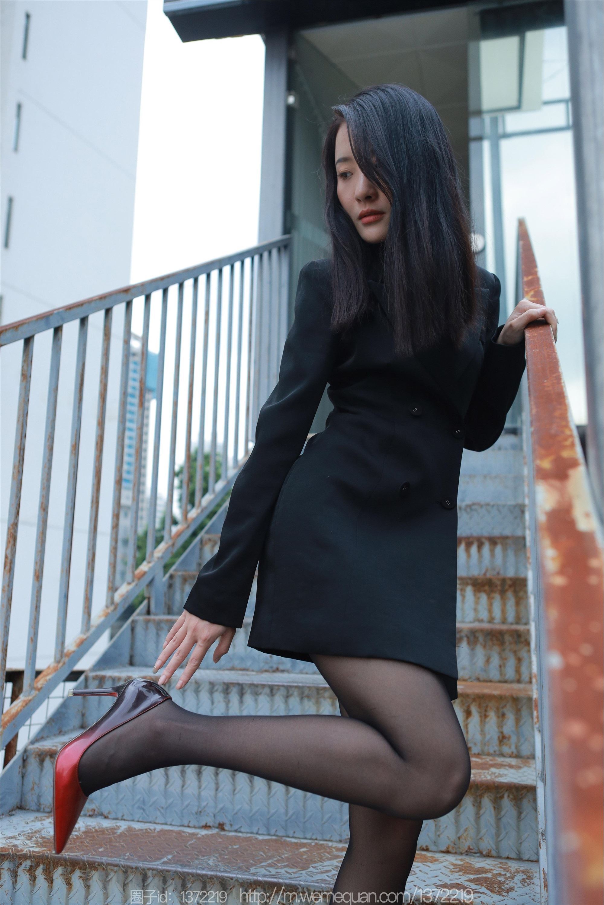 图片[80]-IESS异思趣向期期2023.04.18期丝享家期1425期婉萍《小辣椒》-秀人网