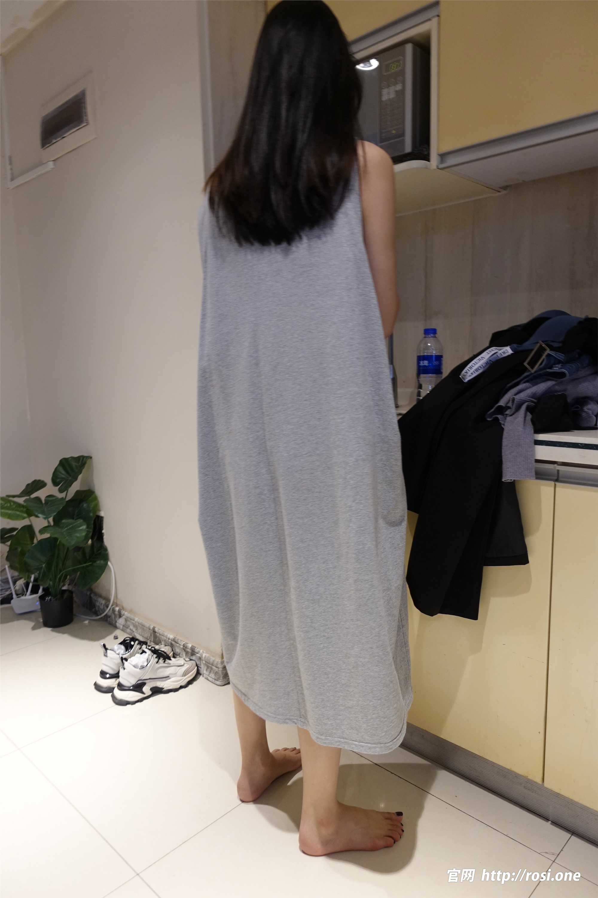 图片[2]-ROSI写真期2023.09.16期N第4303-套图网