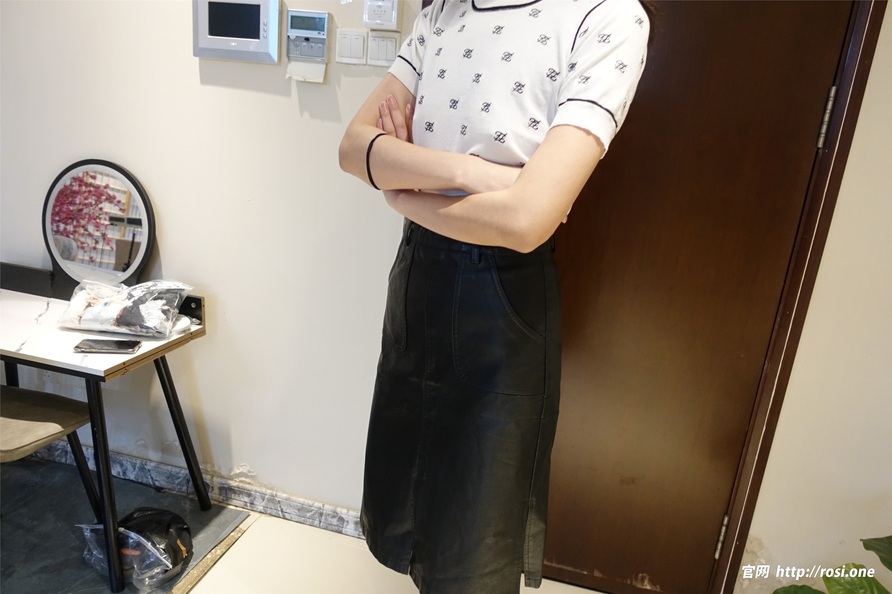 图片[31]-ROSI写真期2023.09.18期N第4305-秀人网