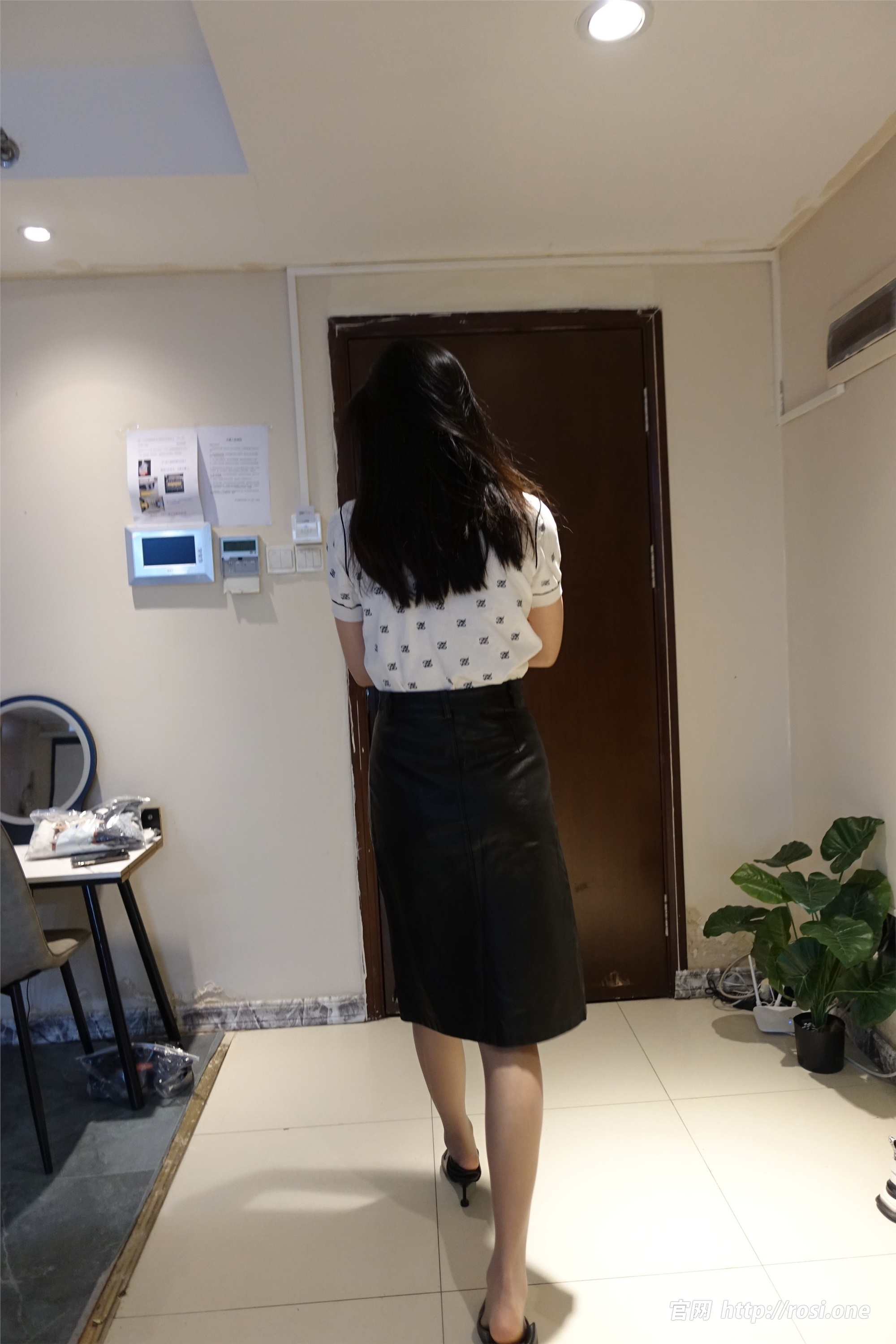 图片[5]-ROSI写真期2023.09.18期N第4305-秀人网