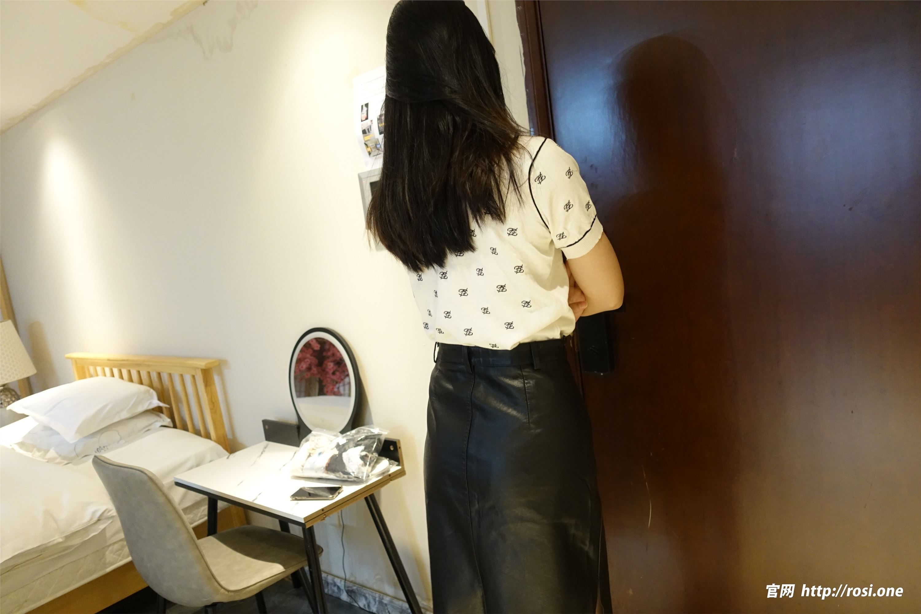 图片[8]-ROSI写真期2023.09.18期N第4305-秀人网