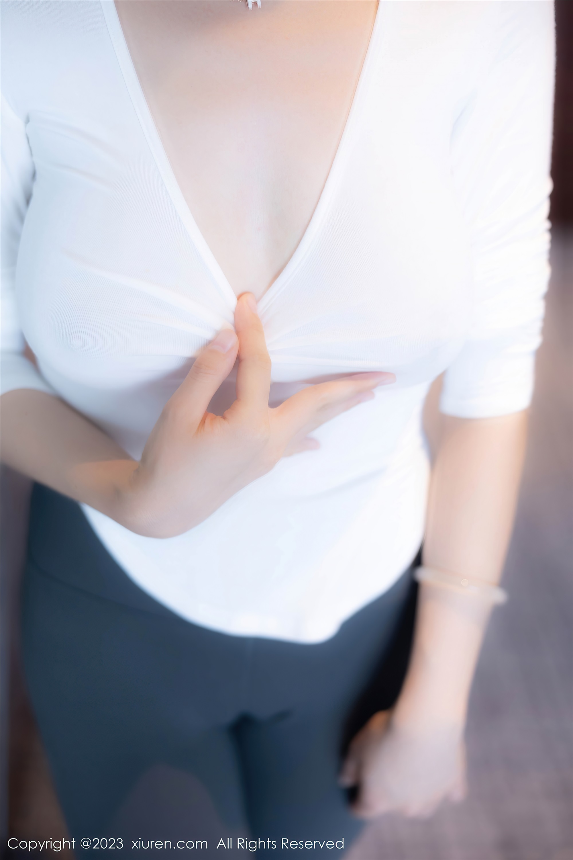 图片[4]-Xiuren秀人网期2023.09.12期N第7370期唐宁宁-秀人网