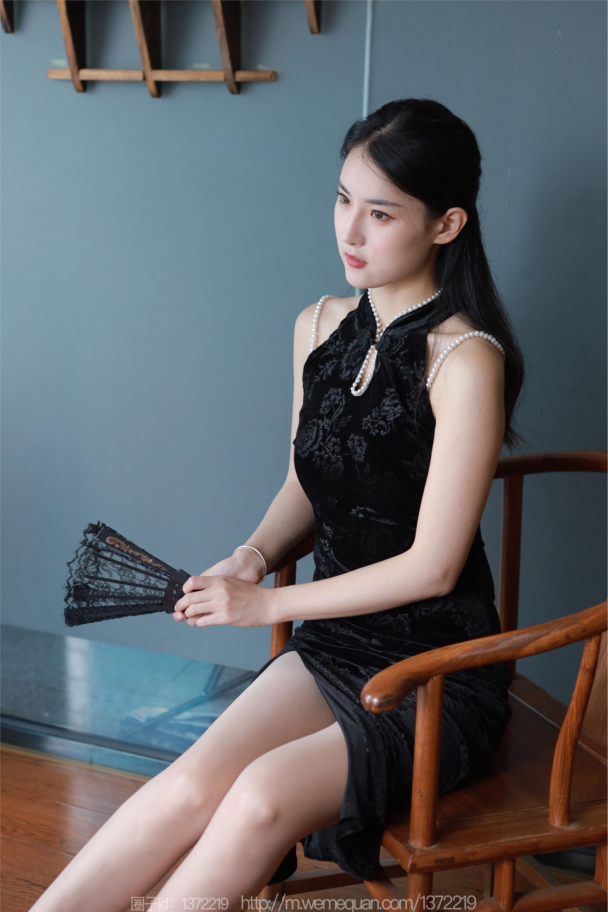 图片[5]-IESS异思趣向期期2023.04.20期丝享家期1427期小宝《倾国倾城》-秀人网