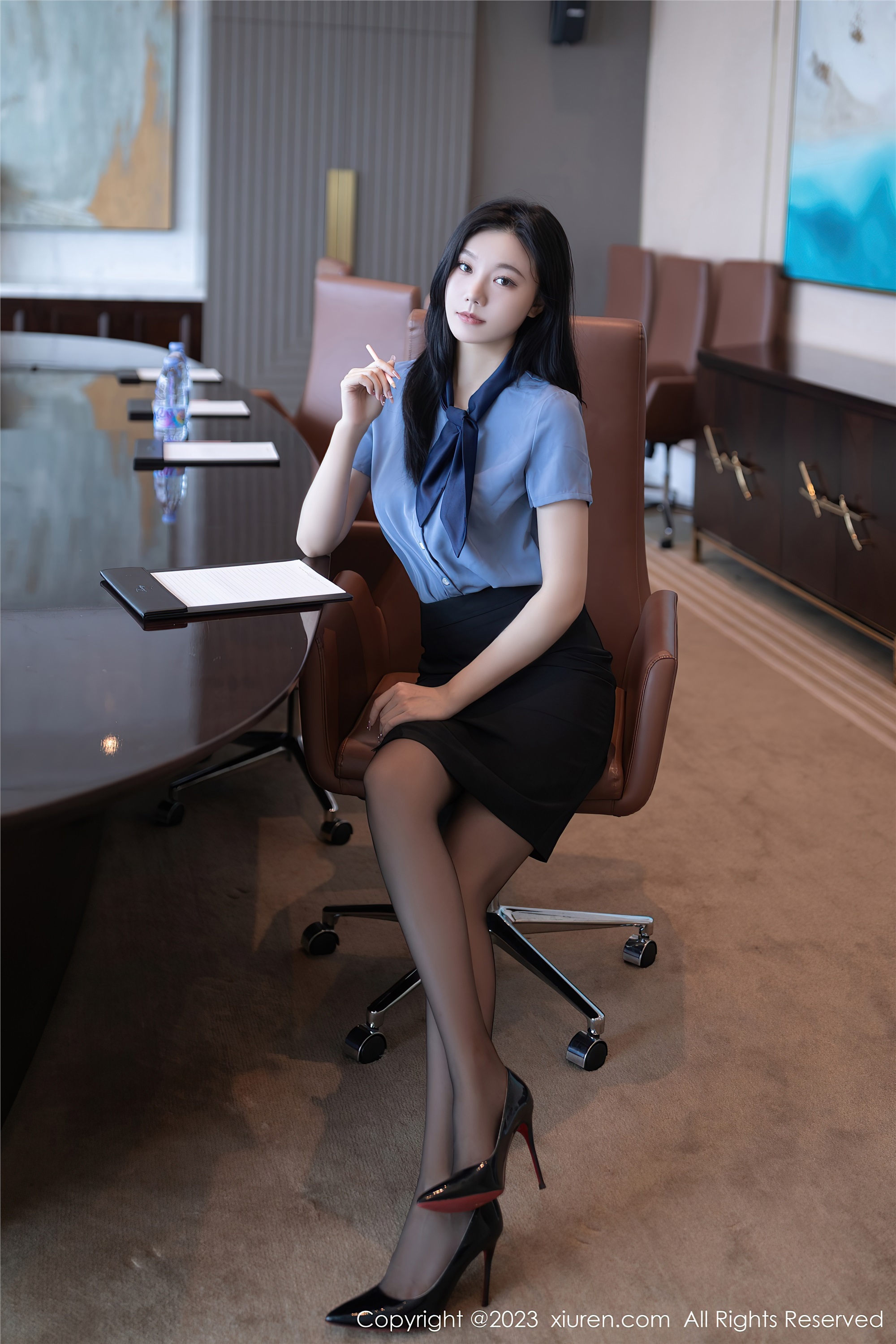 图片[4]-Xiuren秀人网期2023.09.19期N第7409期安然anran-套图网