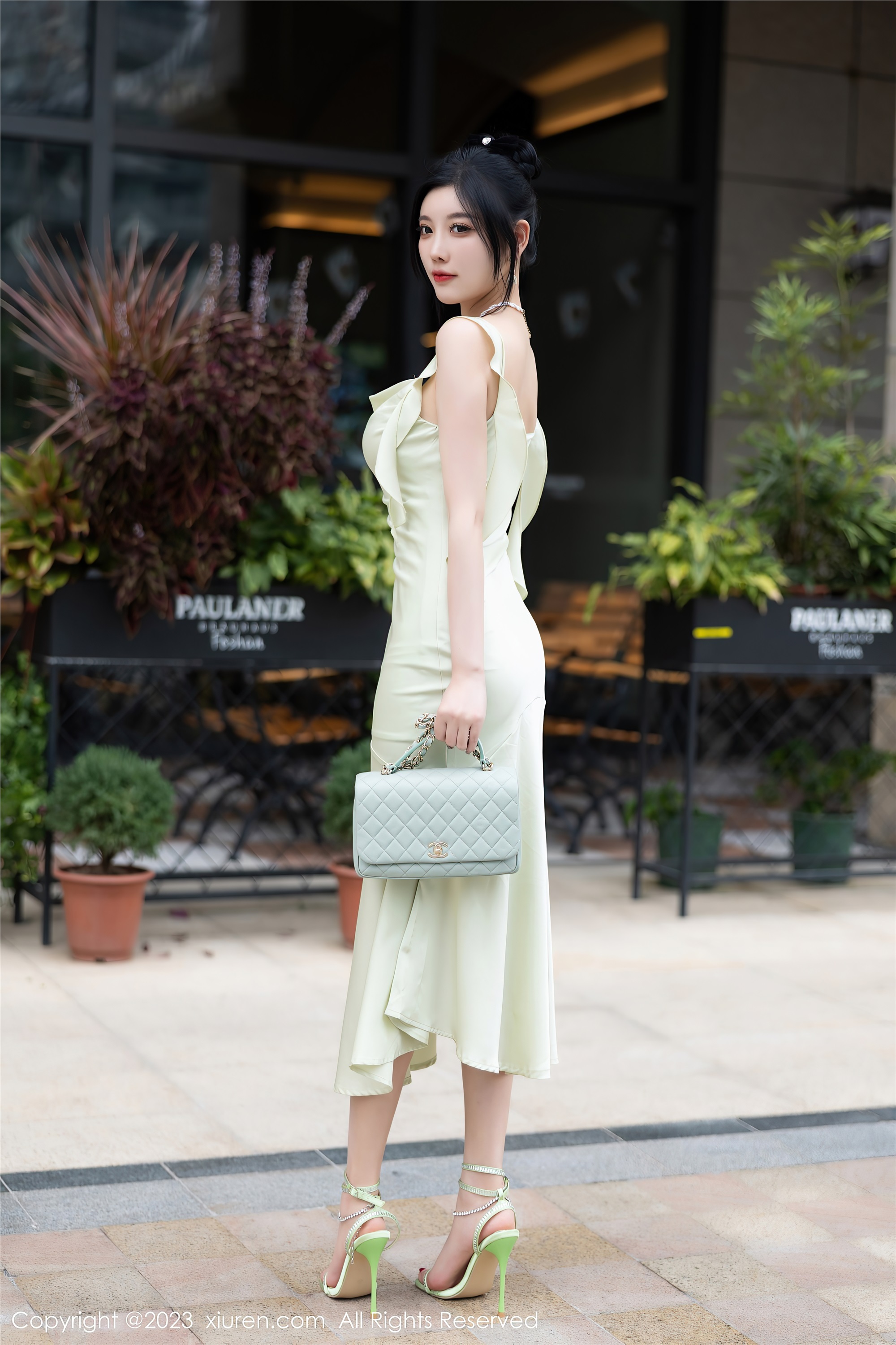 图片[4]-Xiuren秀人网期2023.09.19期N第7410期杨晨晨Yome-套图网