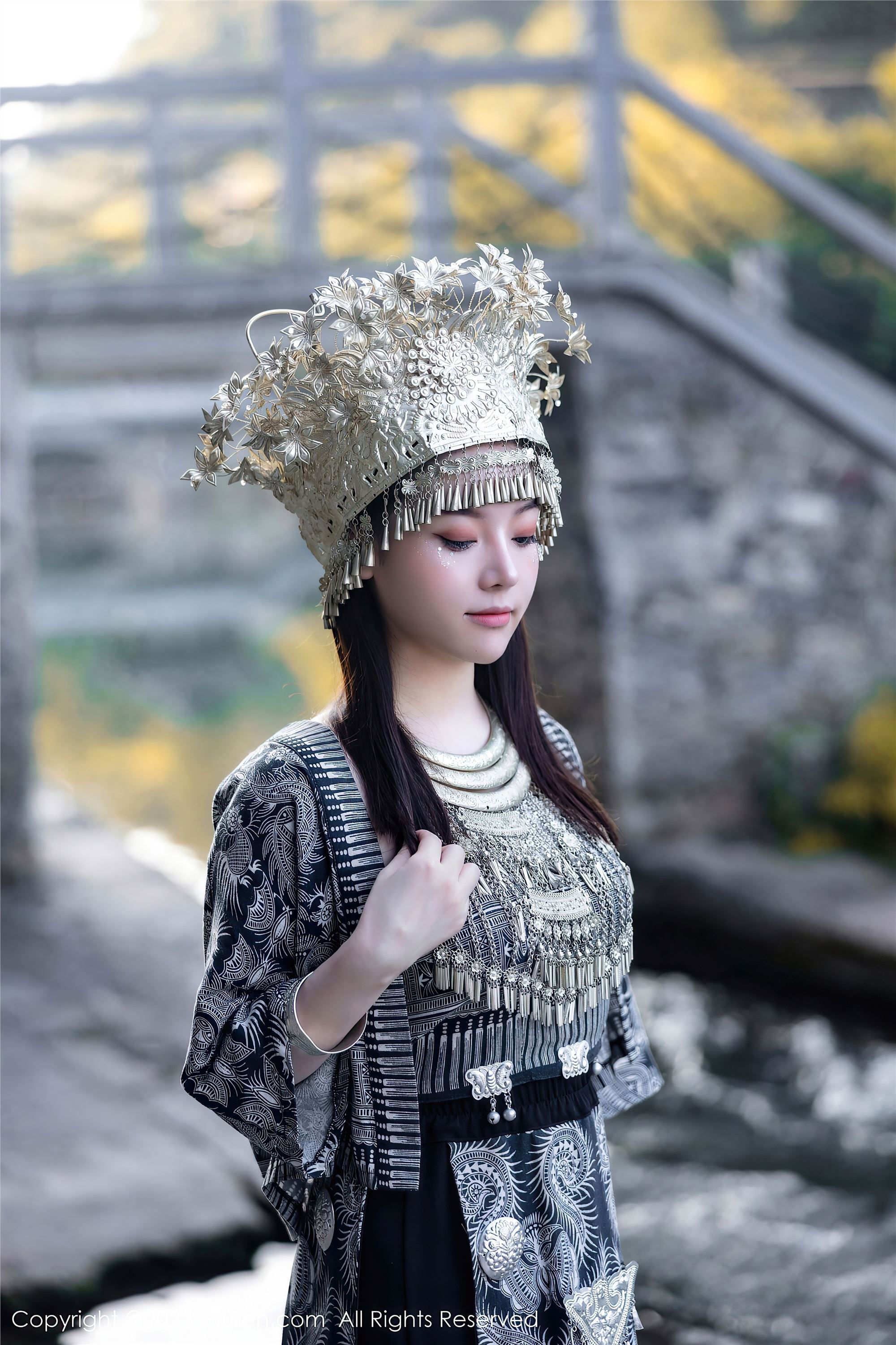 Xiuren秀人网期2023.09.27期N第7448期豆瓣酱-套图网