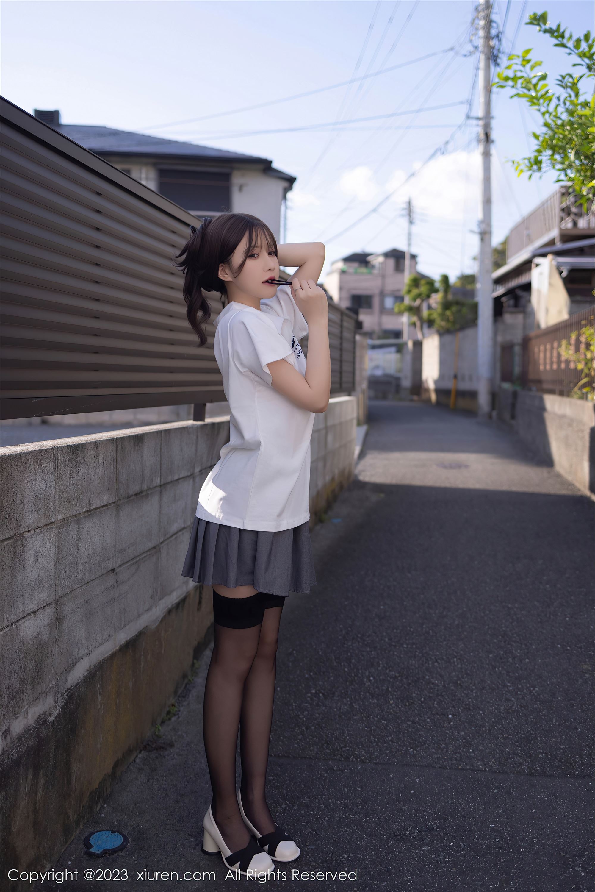 图片[2]-Xiuren秀人网期2023.10.08期N第7475期鱼子酱Fish-套图网