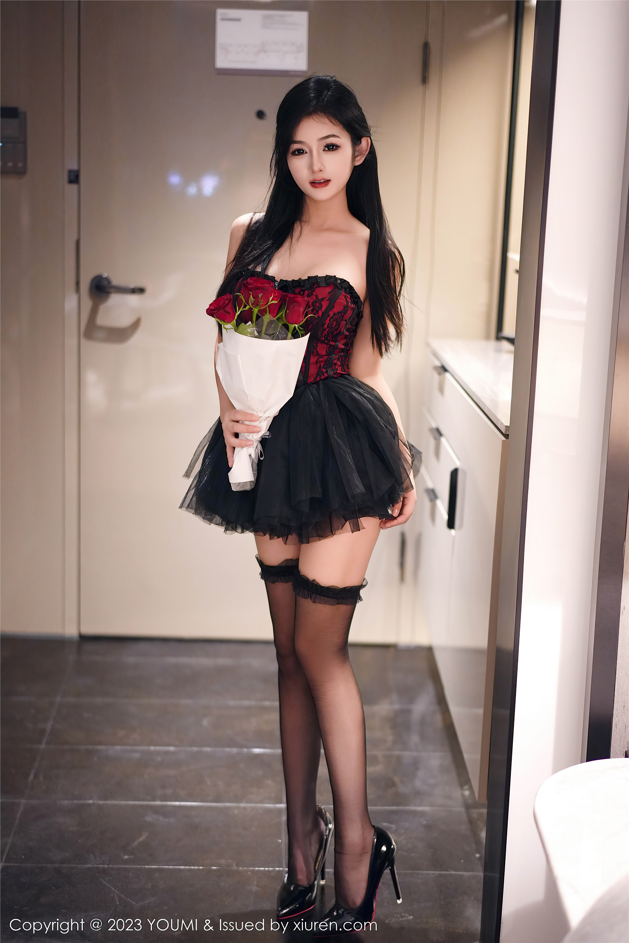 图片[2]-YouMi尤蜜荟期2023.10.10期VOL.991期谭小灵-套图网