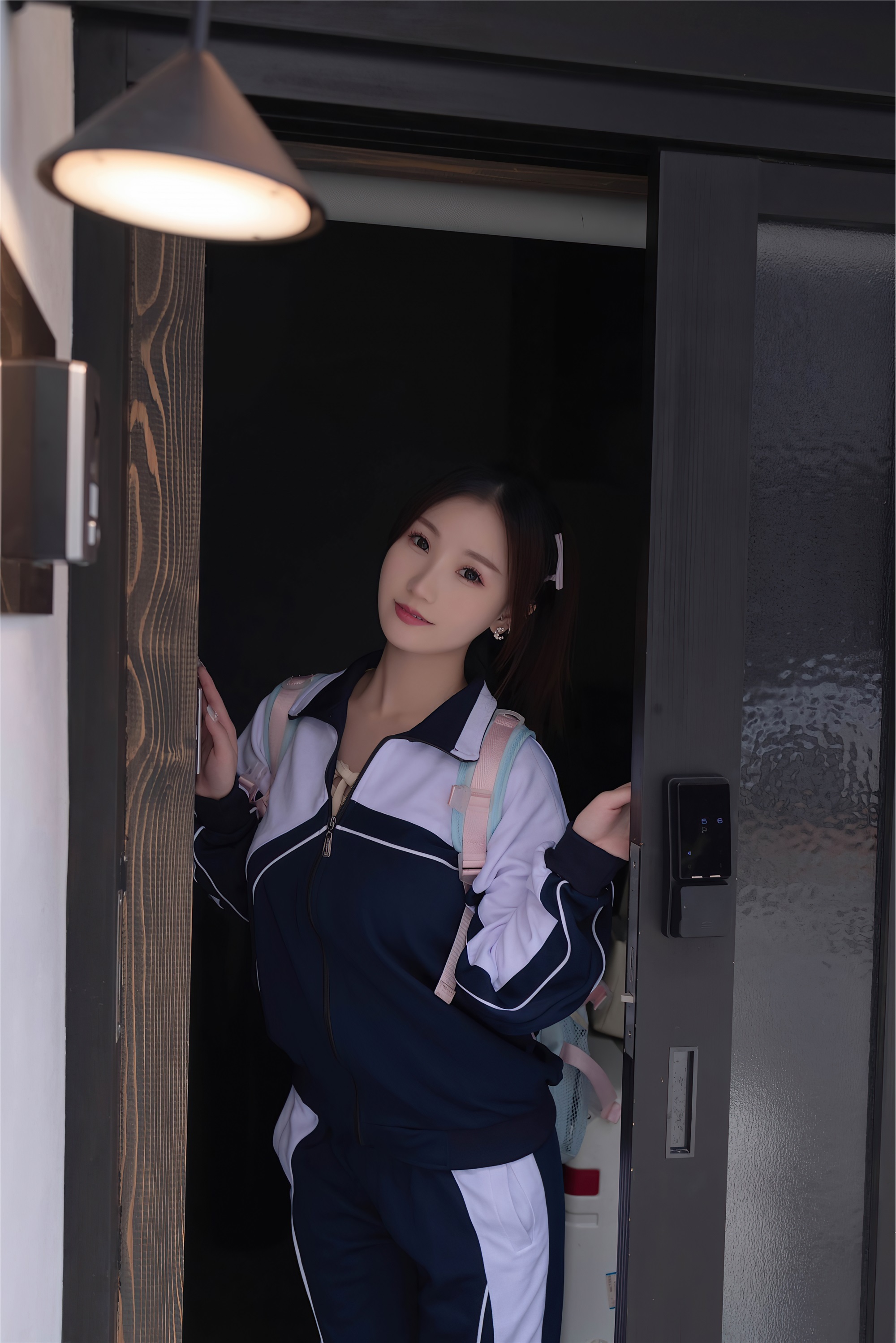 图片[5]-Xiuren秀人网期2023.10.18期N第7528期杏子Yada-套图网