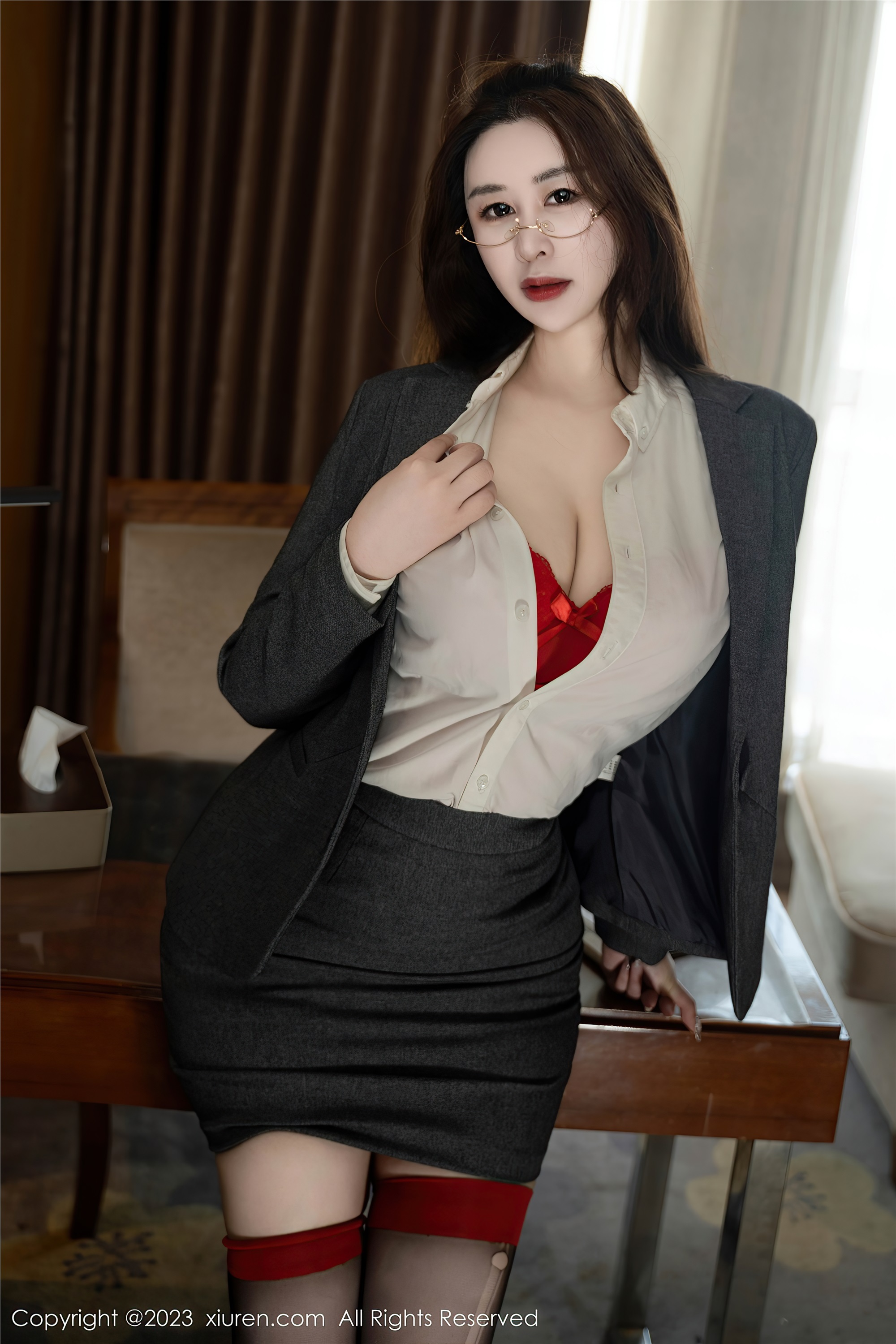 图片[2]-Xiuren秀人网期2023.10.18期N第7524期王俪丁呀-秀人网